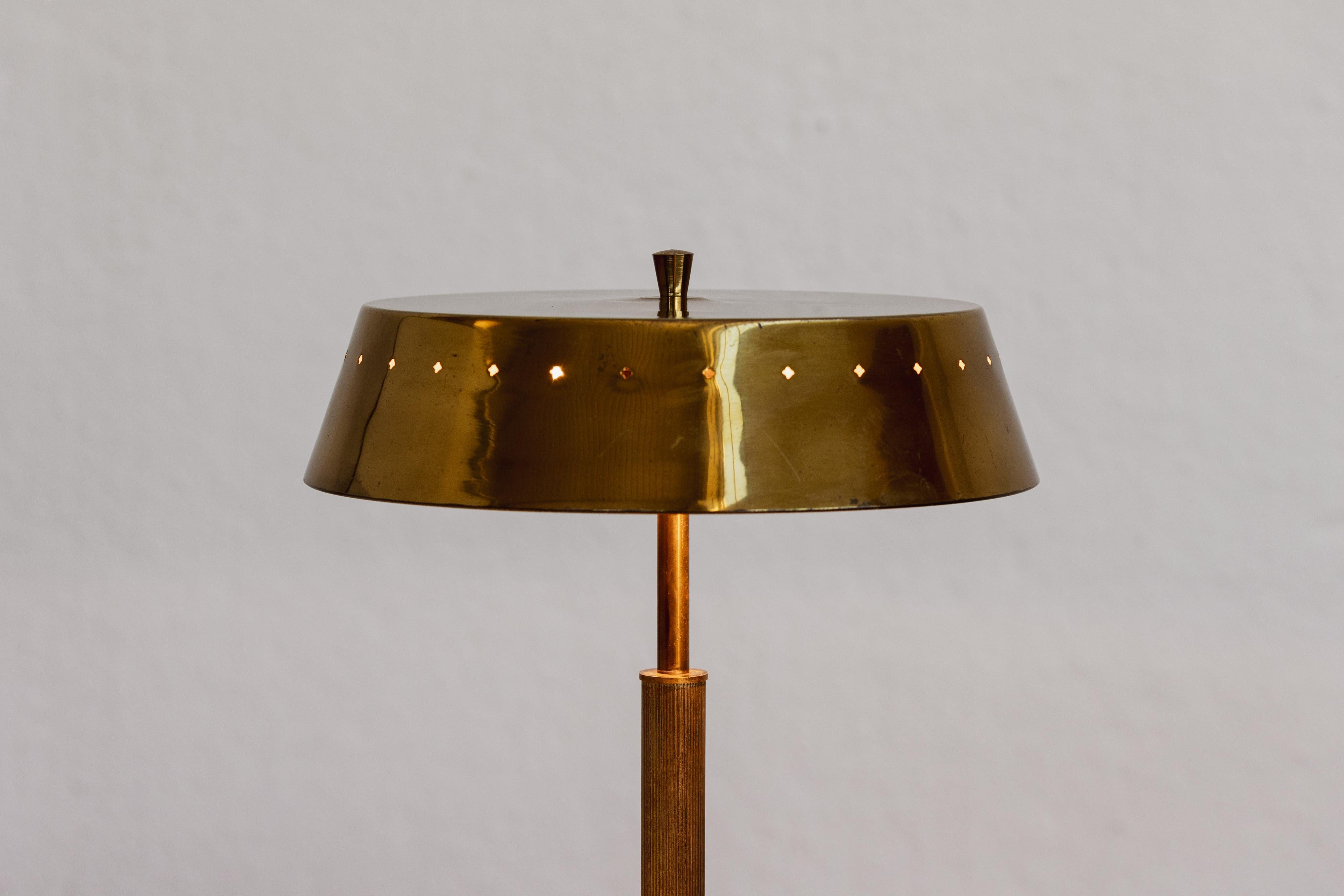 Mid-20th Century Pietro Chiesa Table Lamp for Fontana Arte, 1956 For Sale