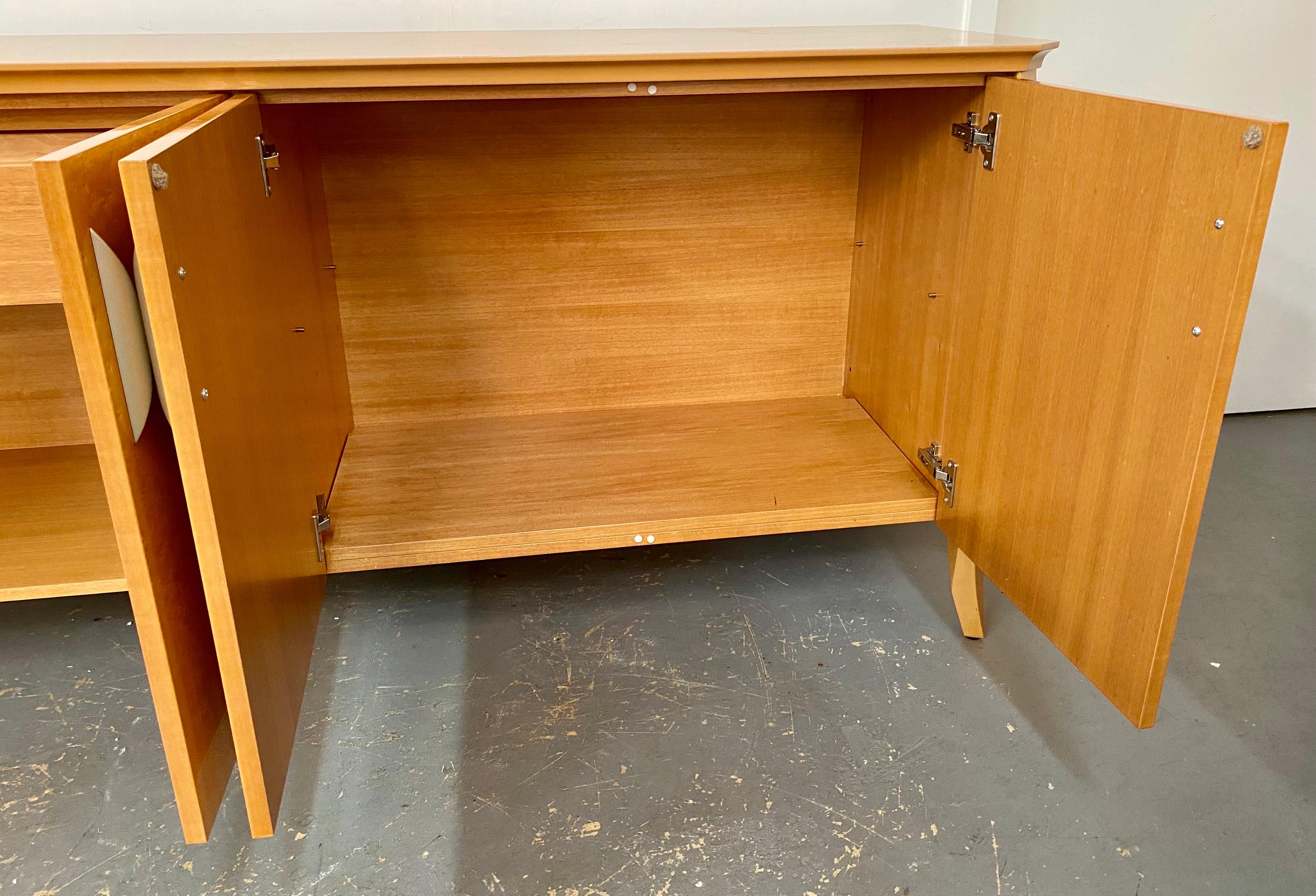 Pietro Contantini Postmodern Italian Maple Lacquer Credenza, Sideboard Cabinet  For Sale 2