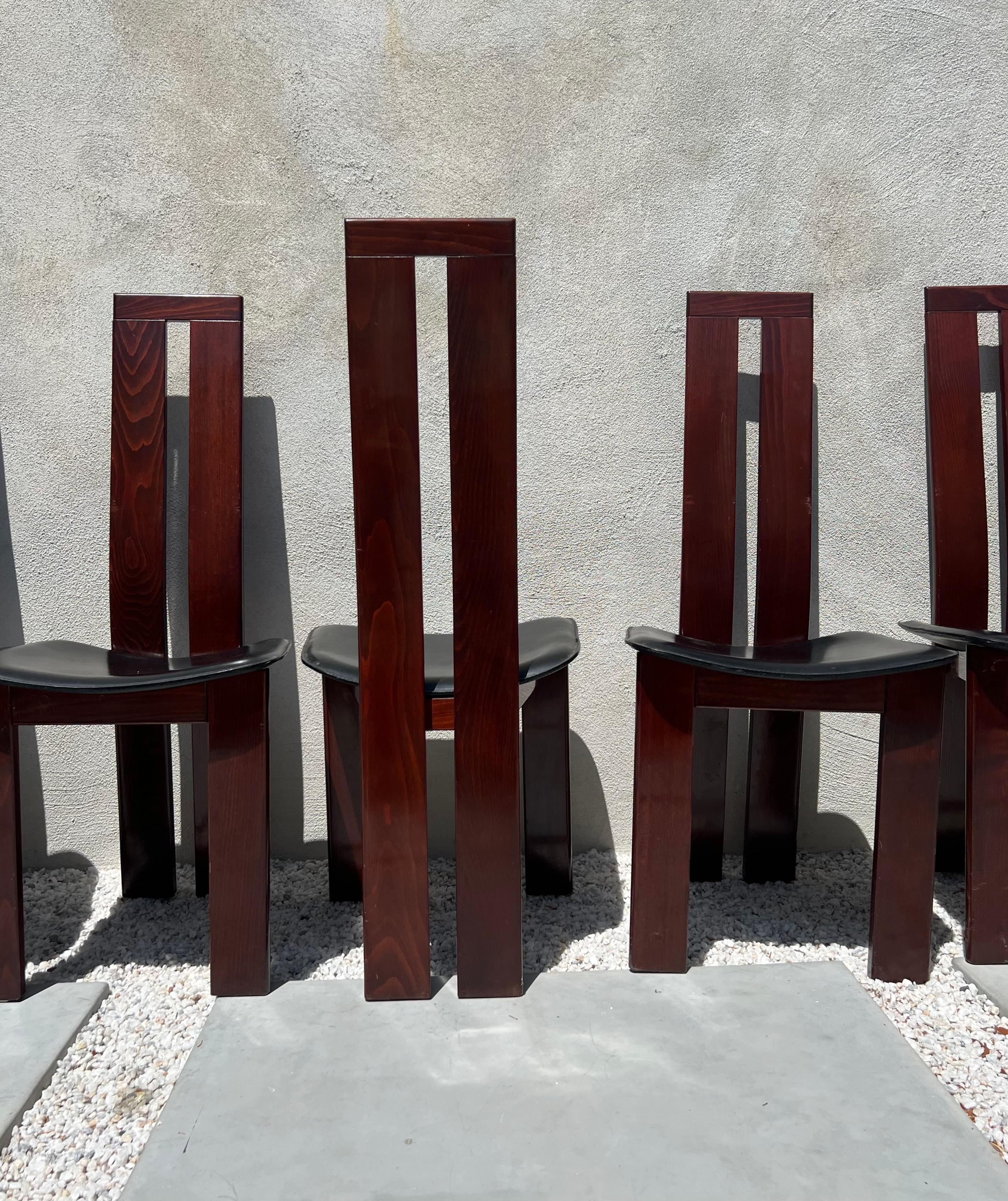 Pietro Costantini postmodern Cherry Wood and Leather Dining Chairs, circa 1977 4