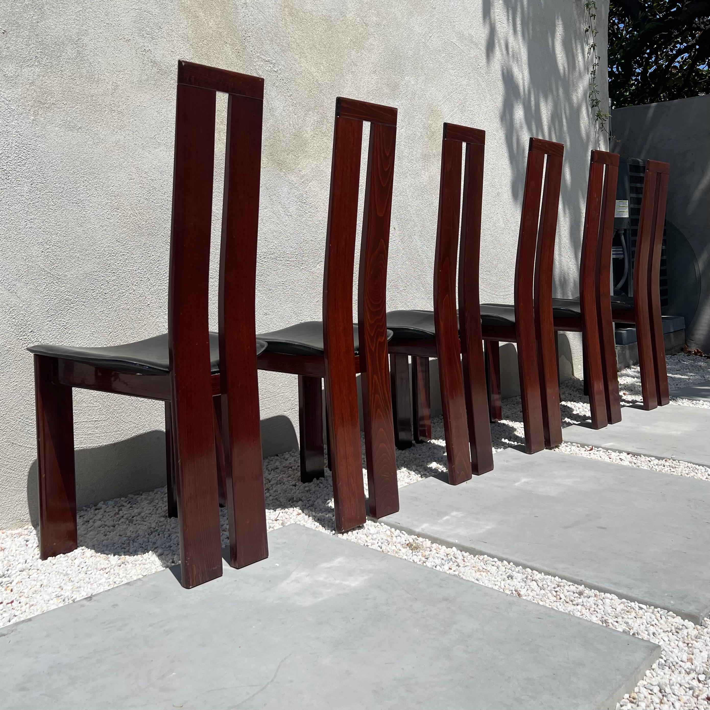 Pietro Costantini postmodern Cherry Wood and Leather Dining Chairs, circa 1977 In Good Condition In View Park, CA