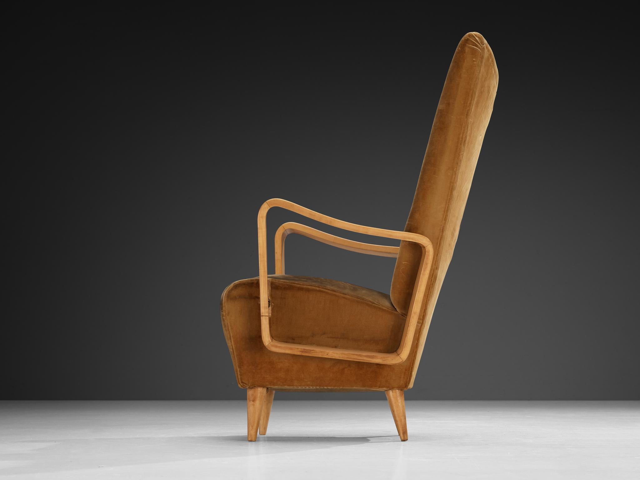 Pietro Lingeri, easy chair, beech, velvet upholstery, Italy, 1950s

This high back armchair shows an elegant character. Beautifully curved yet sharp rounded edges create a rather special appearance. The back forms a beautiful long line and the seat