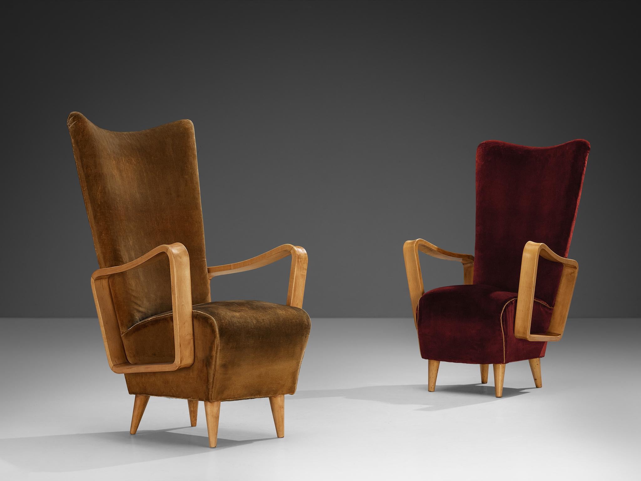 Pietro Lingeri, pair of easy chairs, beech, velvet upholstery, Italy, 1950s

This pair of high back armchairs has an elegant character. Beautifully curved yet sharp rounded edges create a rather special appearance. The back forms a beautiful long