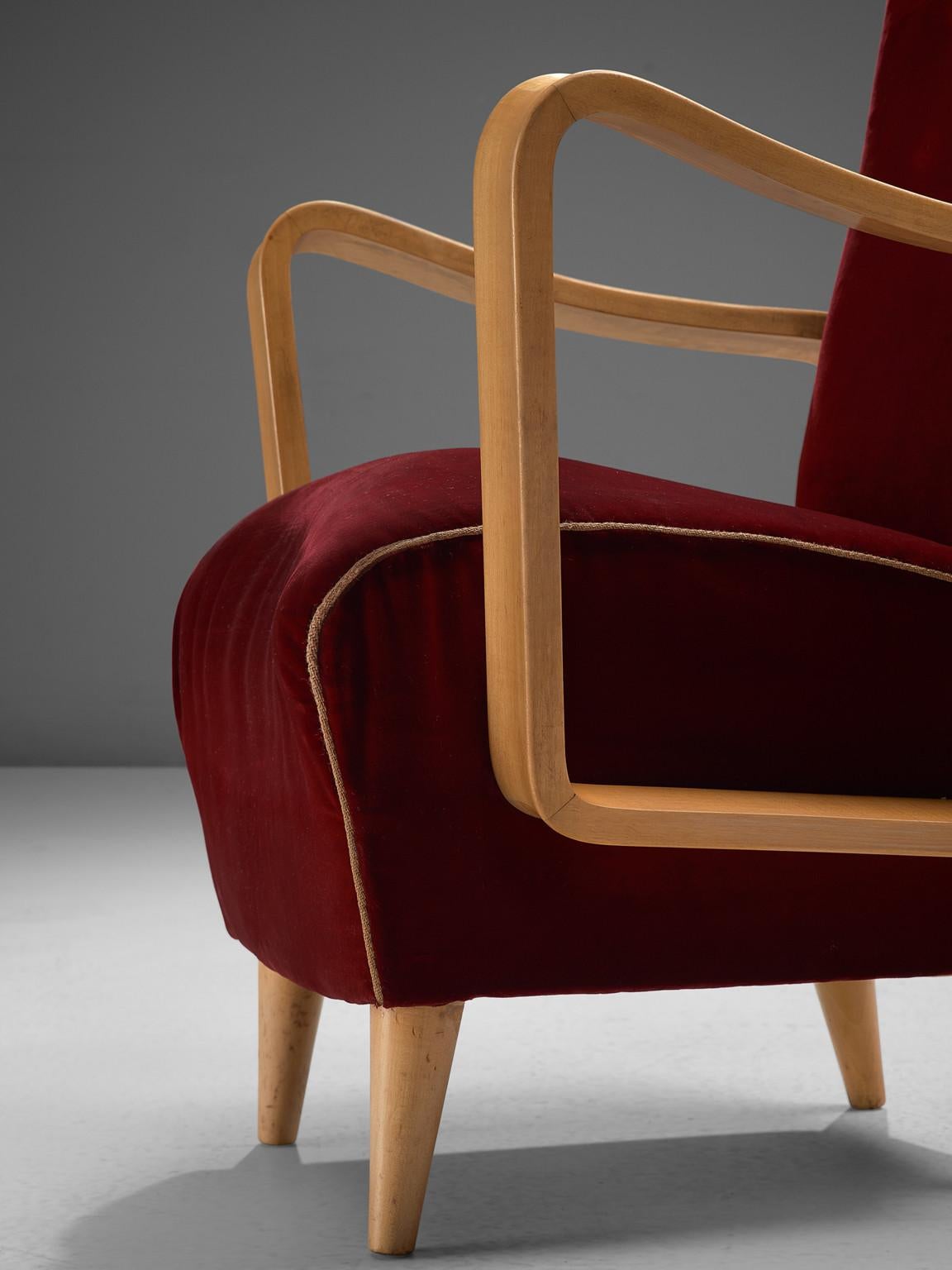 Pietro Lingeri Paar Lounge-Sessel mit hoher Rückenlehne und Samtpolsterung  (Moderne der Mitte des Jahrhunderts) im Angebot