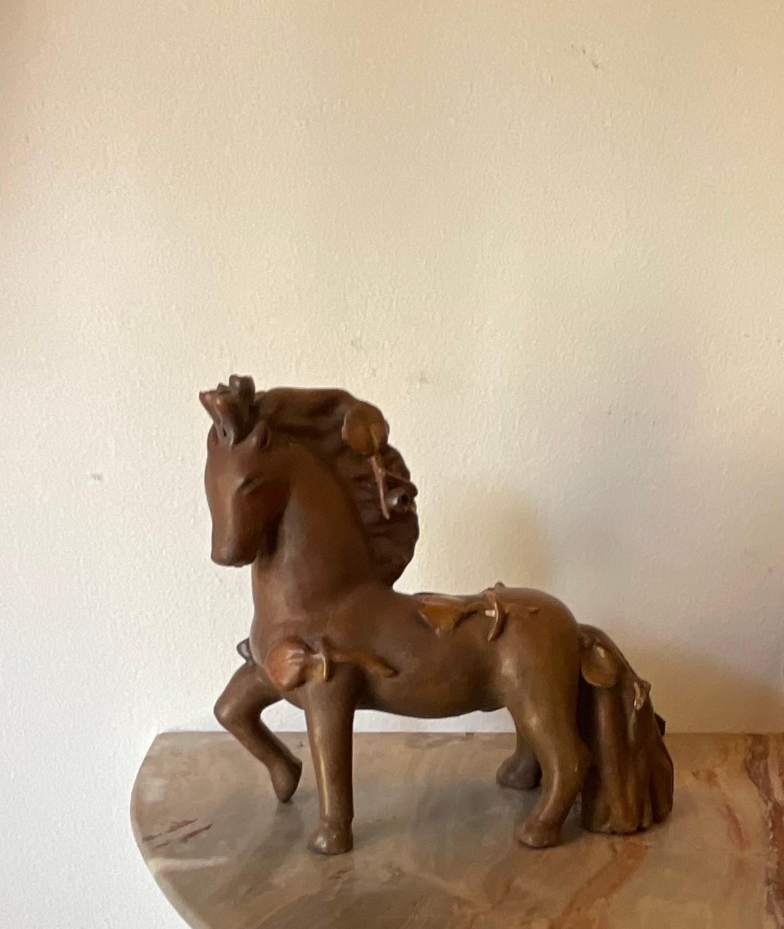 PIETRO MELANDRI - Cavallino in ceramica foglie in rilievo smaltate - ITALIA 1960 Otro en venta