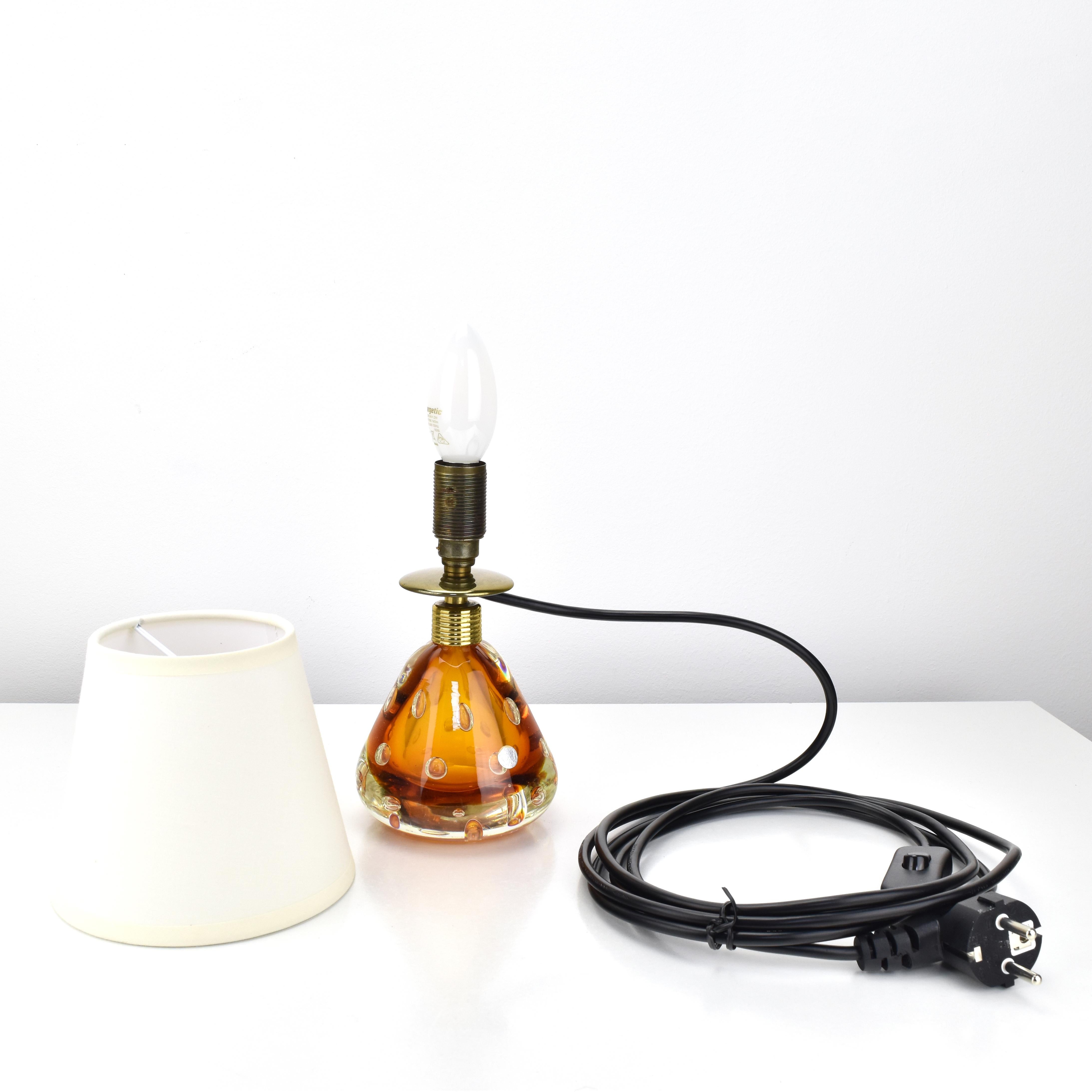 Hand-Crafted Pietro Toso for Fratelli Toso Murano Sommerso Amber Art Glass Table Lamp 1950s For Sale