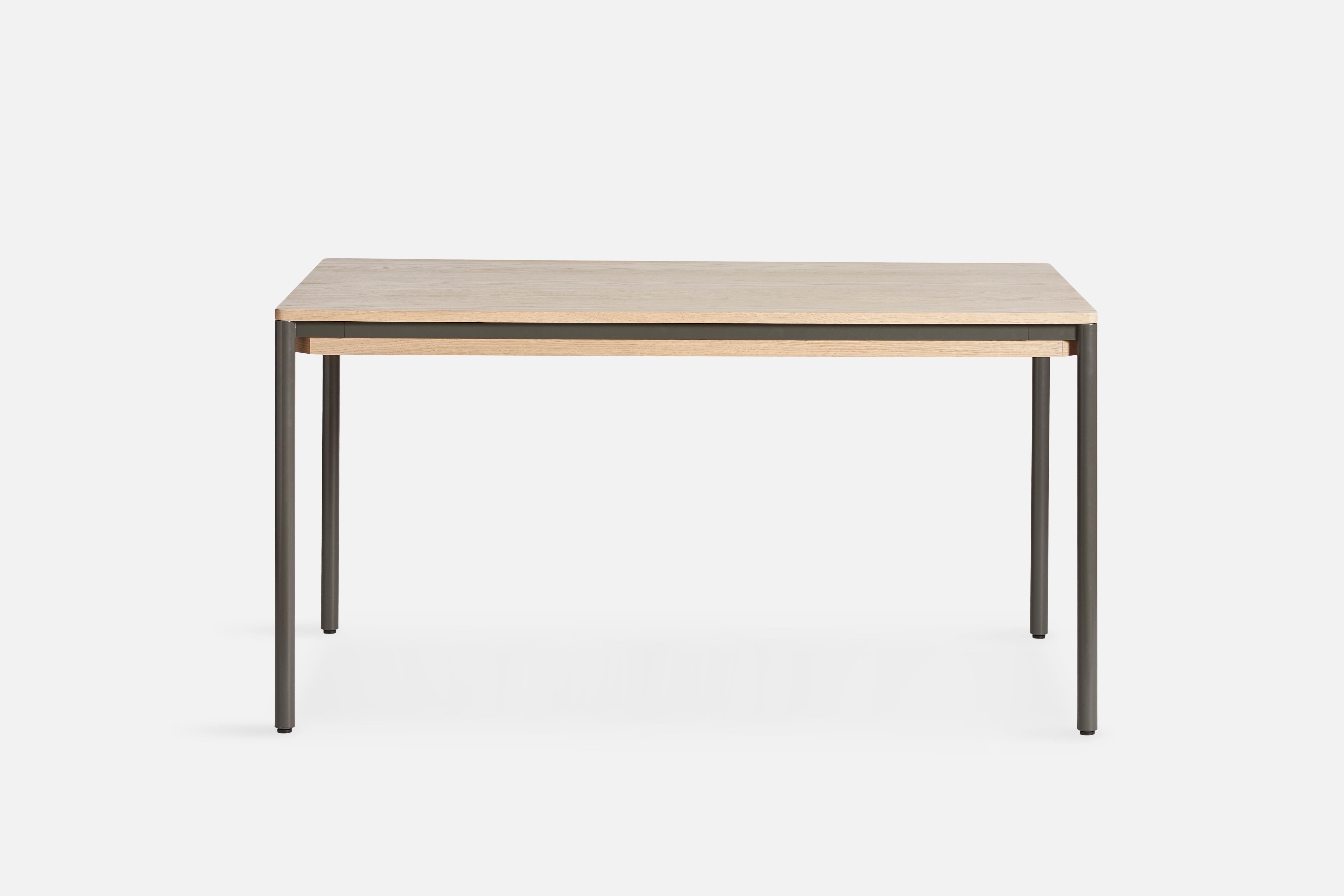 Mesa de comedor mediana Piezas by Silvia Ceñal Posmoderno en venta