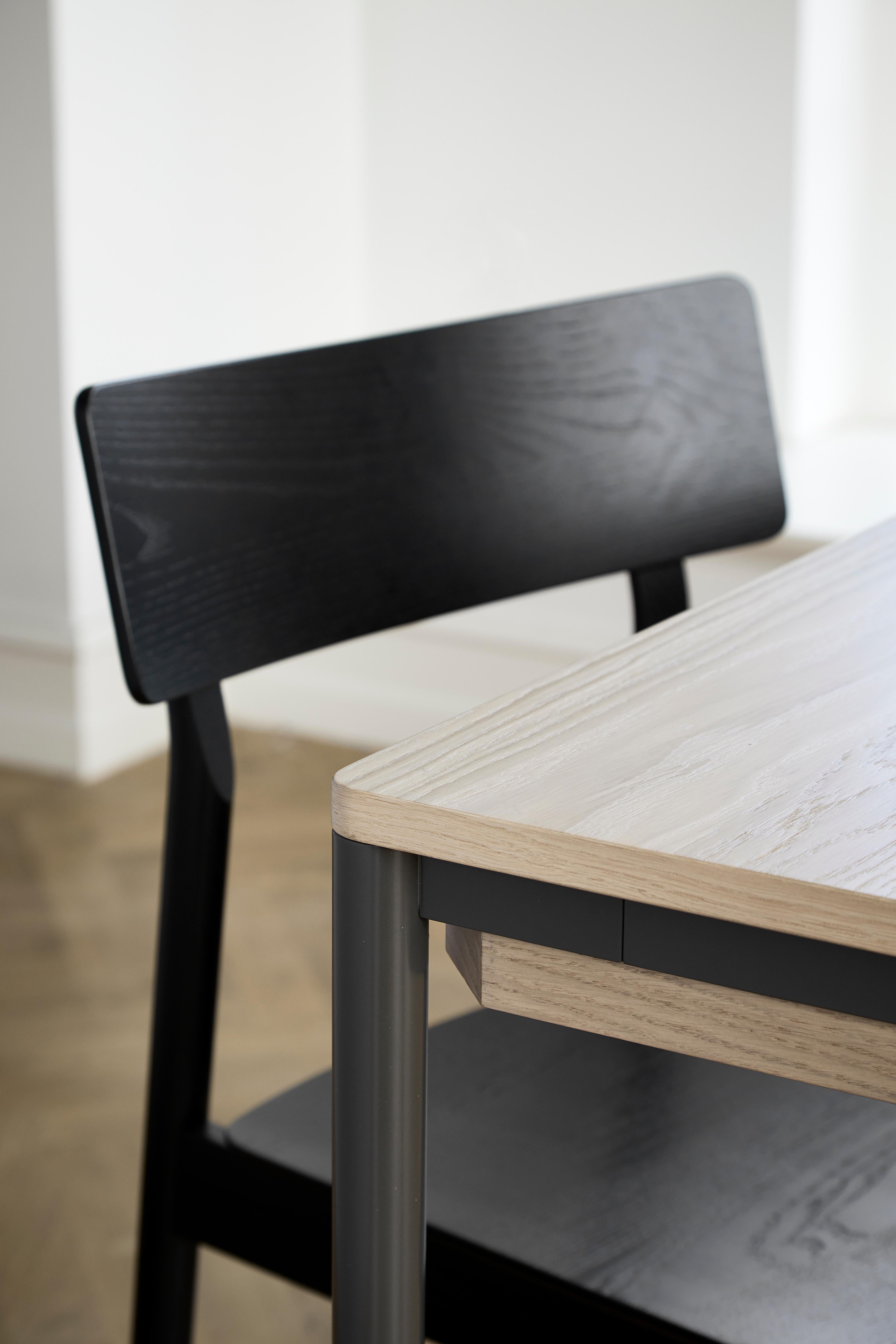 Mesa de comedor mediana Piezas by Silvia Ceñal Danés en venta