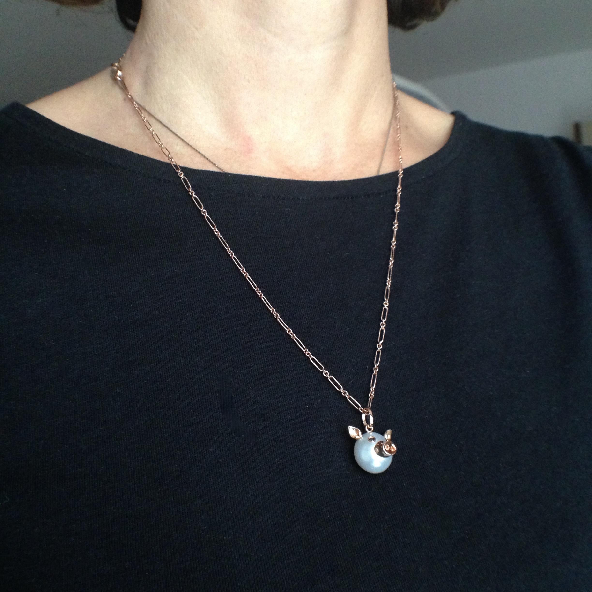 Pig Black Diamond Sapphire 18 Karat Gold Pearl Pendant/Necklace 4