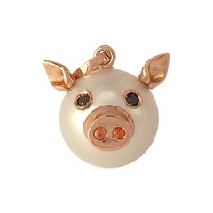 Pig Black Diamond Sapphire 18 Karat Gold Pearl Pendant/Necklace