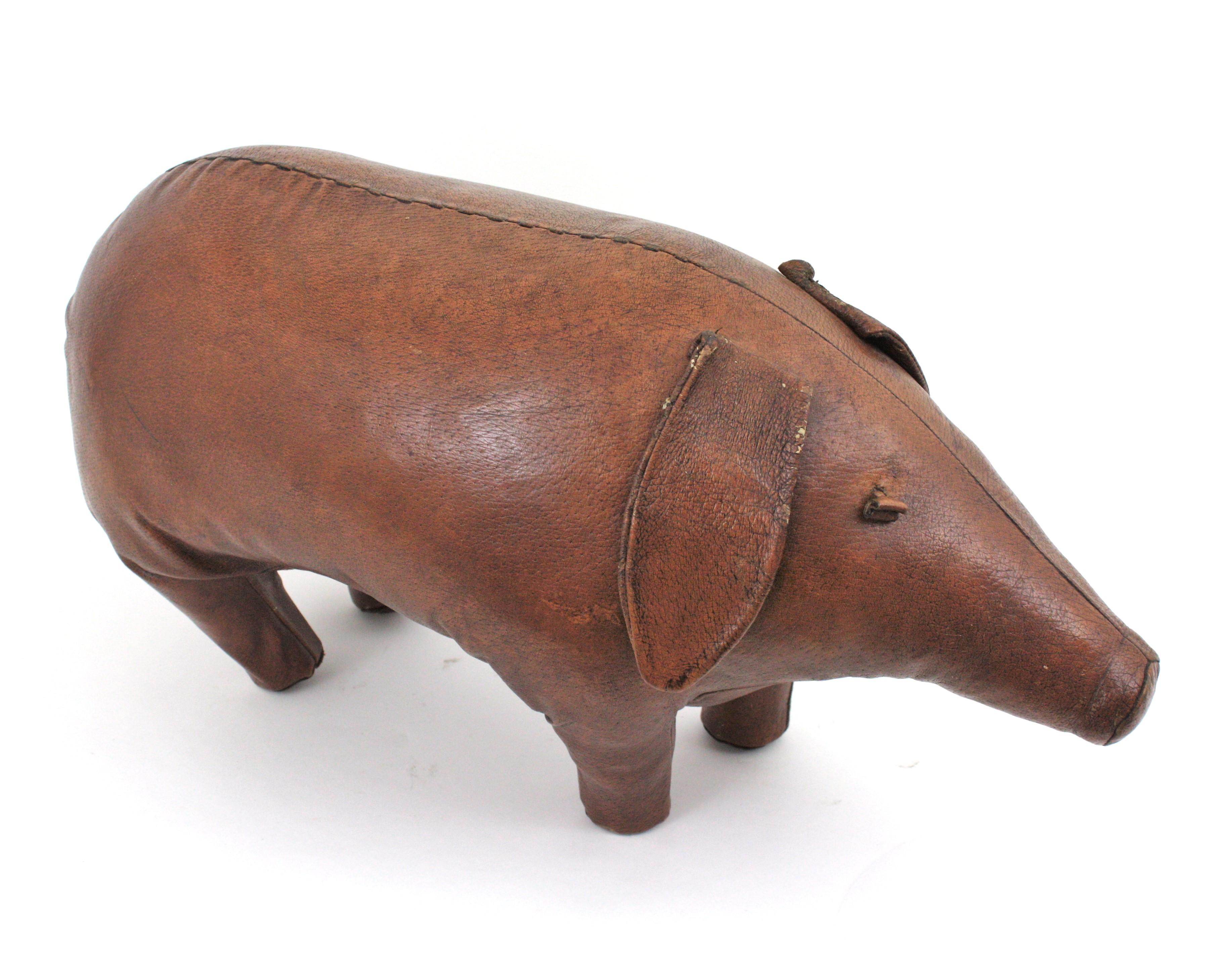 Tabouret Pig de Dimitri Omersa en cuir Brown, années 1950 en vente 2