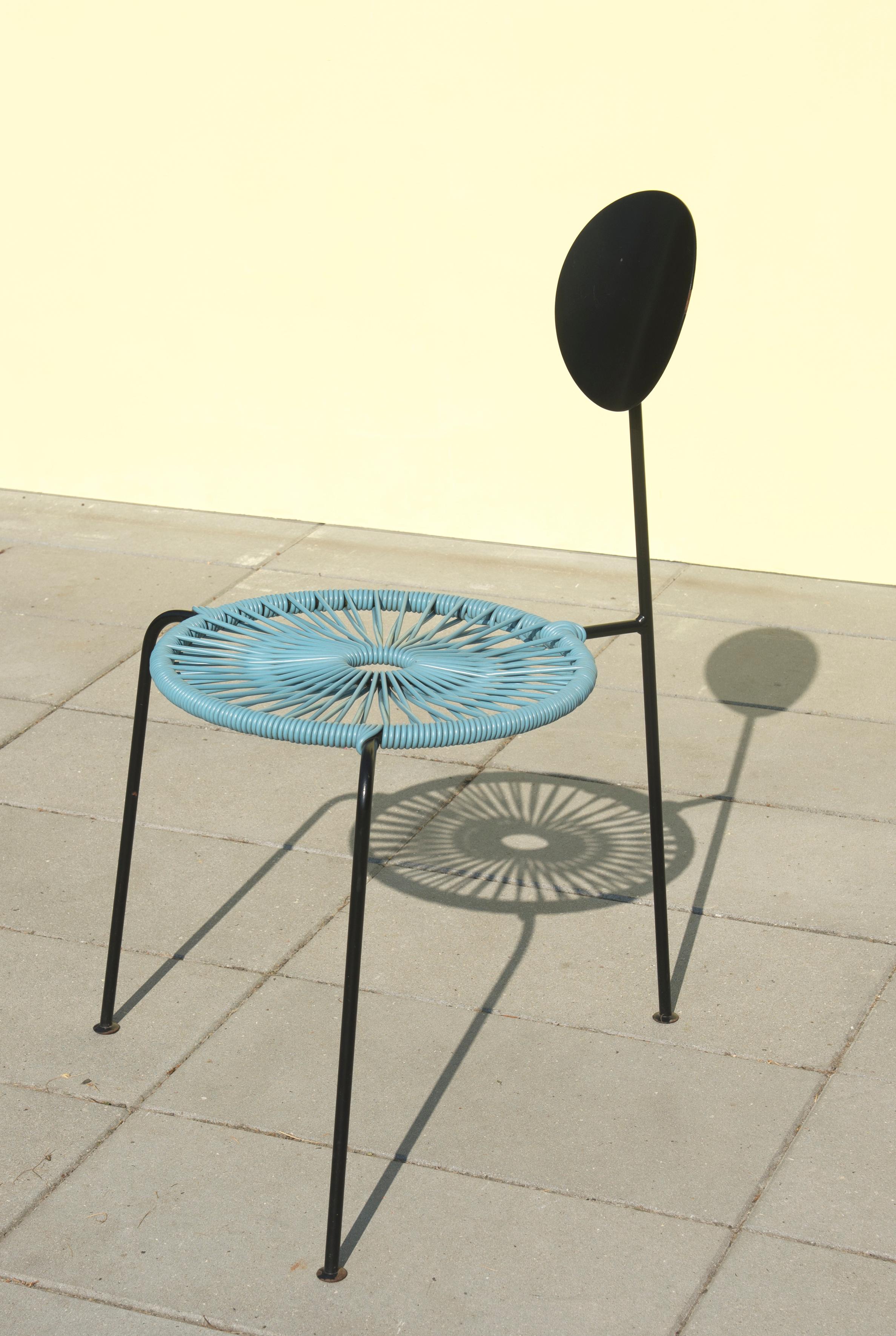 Pigeon Blue Centro Chair by OK Design
Dimensions: D 50 x W 54 x H 83 cm.
Materials: Powder-coated metal, PVC cord.

Available in other colors. Please contact us.

The Centro stool is a colorful, 3 legged round stool that functions both as a stool