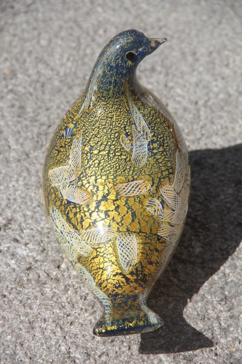 Pigeon Murano-Kunstglas Grün Gold Weiß Blau Zanfirico AVEM Design, 1960er Jahre im Angebot 1