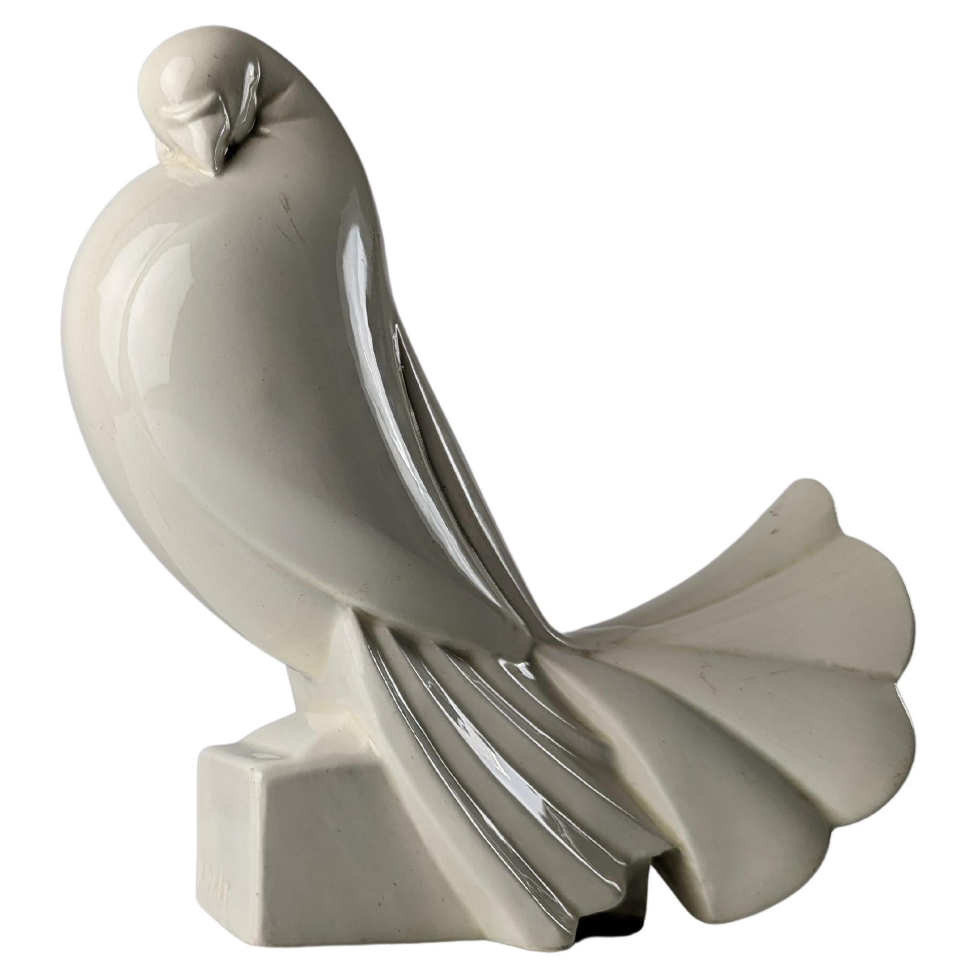 Sculpture de pigeon par Jacques Adnet des années 1920