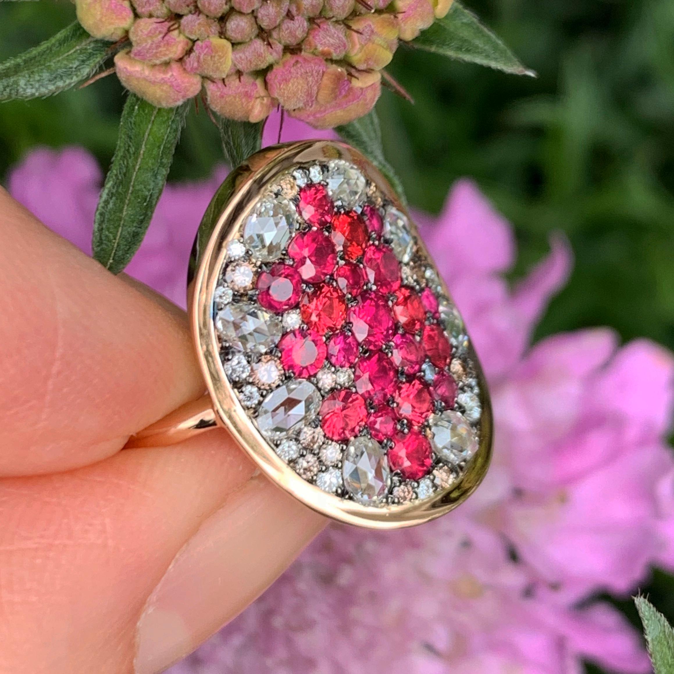 Pigeon's Blood Red Ruby Red Spinel, Pink Diamond and White Rose-Cut Diamond Ring 13