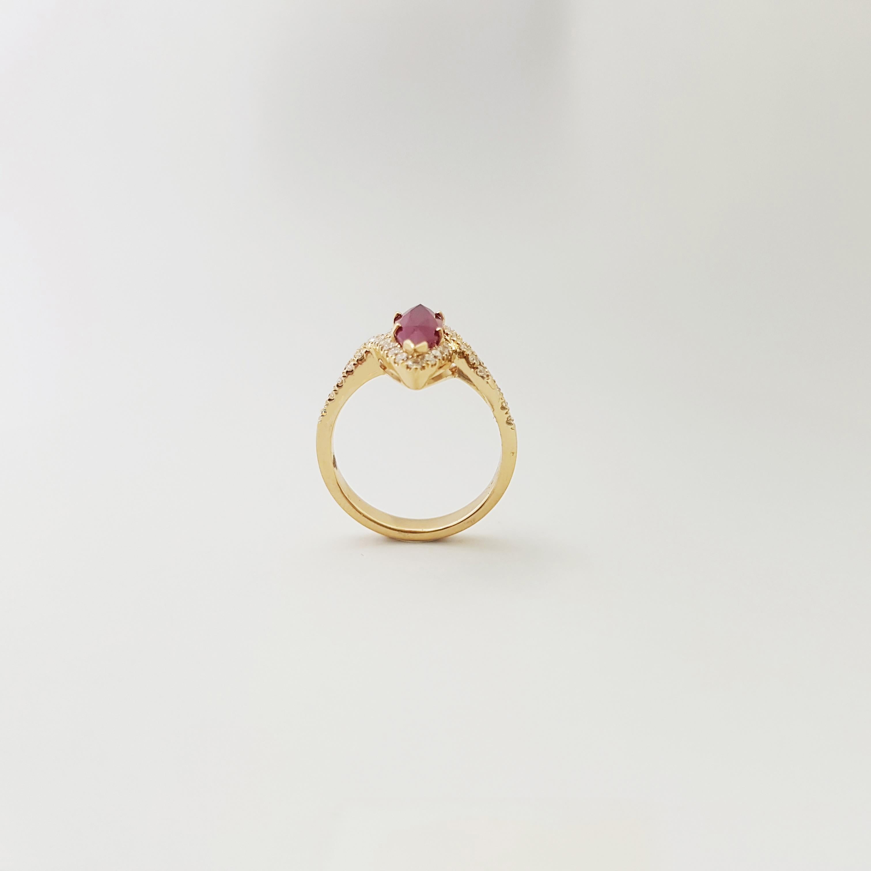 Taubenblut-Rubin mit Diamantring in 18K Goldfassung im Angebot 7