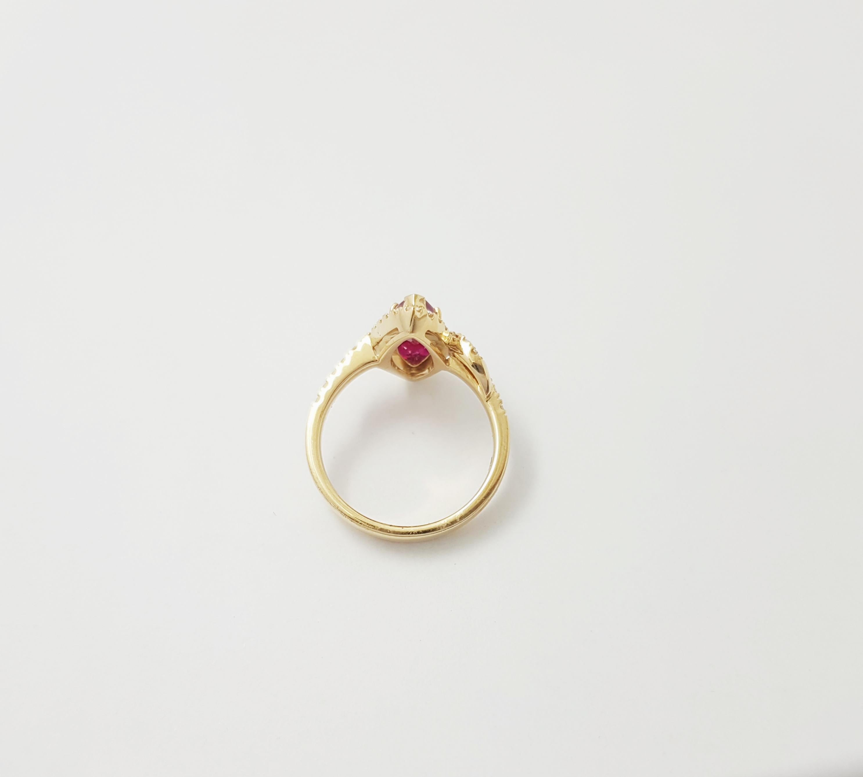Taubenblut-Rubin mit Diamantring in 18K Goldfassung im Angebot 8