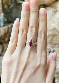Pigeon's Blood Ruby with Diamond Ring set in 18K Gold Settings