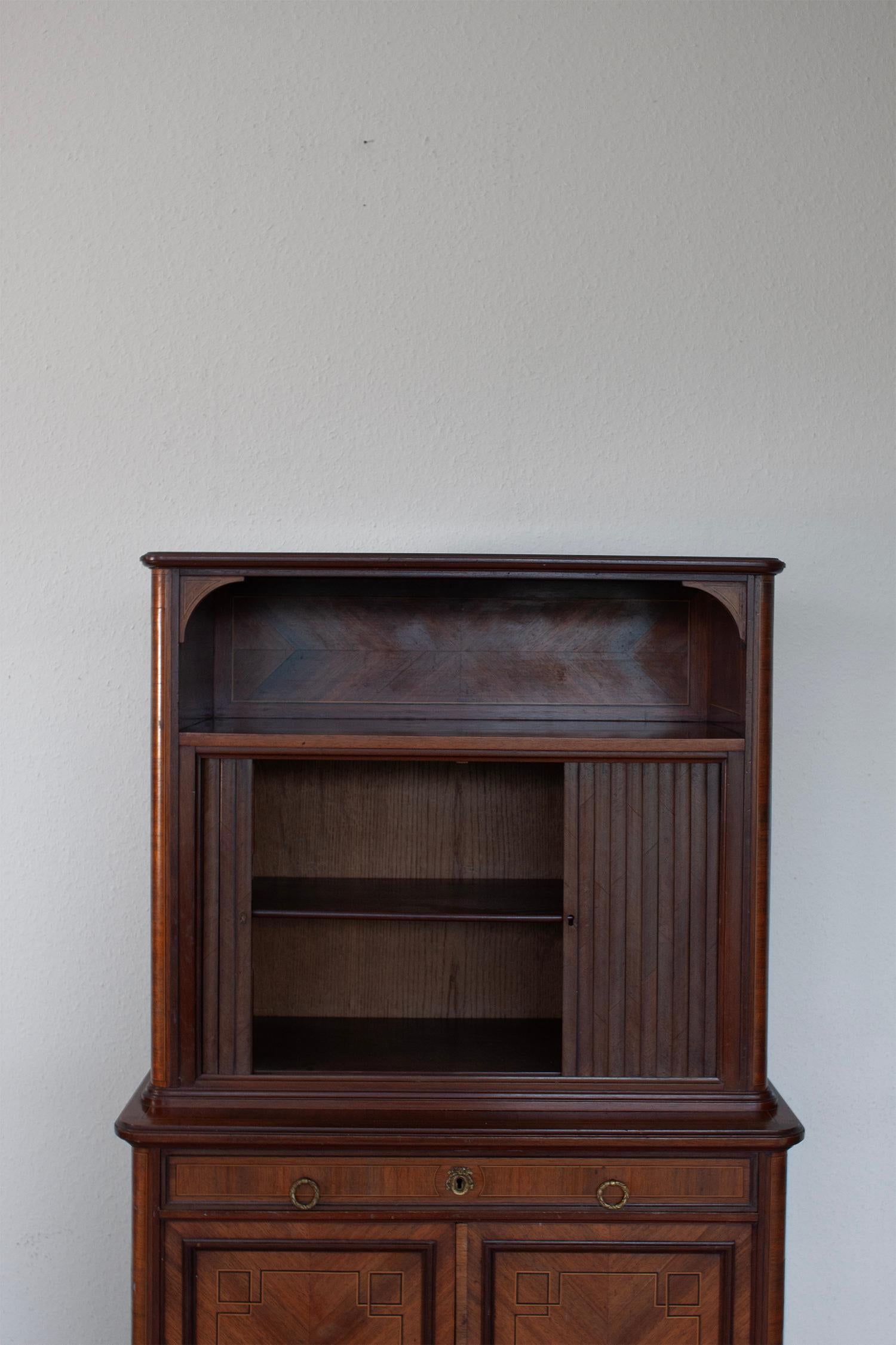 Pihouée 20th Century Antique French Art Nouveu Cabinet Rolle-Top Inlaid wood en vente 1
