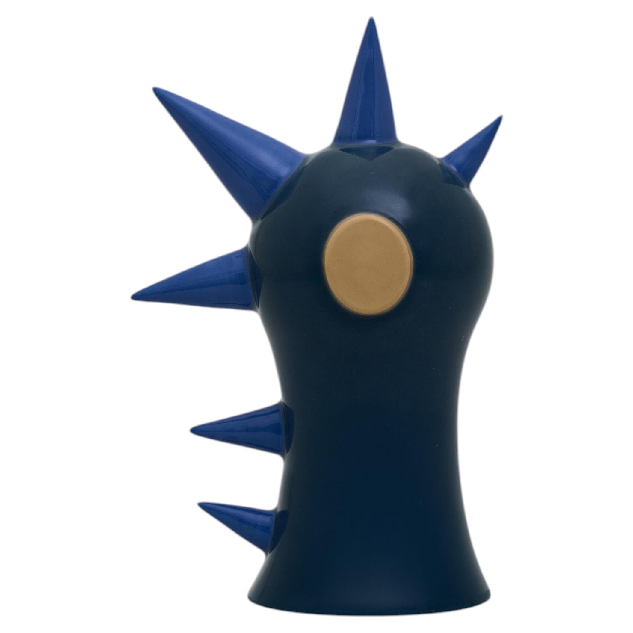 Oggetto scultoreo in gres Pika in blu, design contemporaneo in vendita