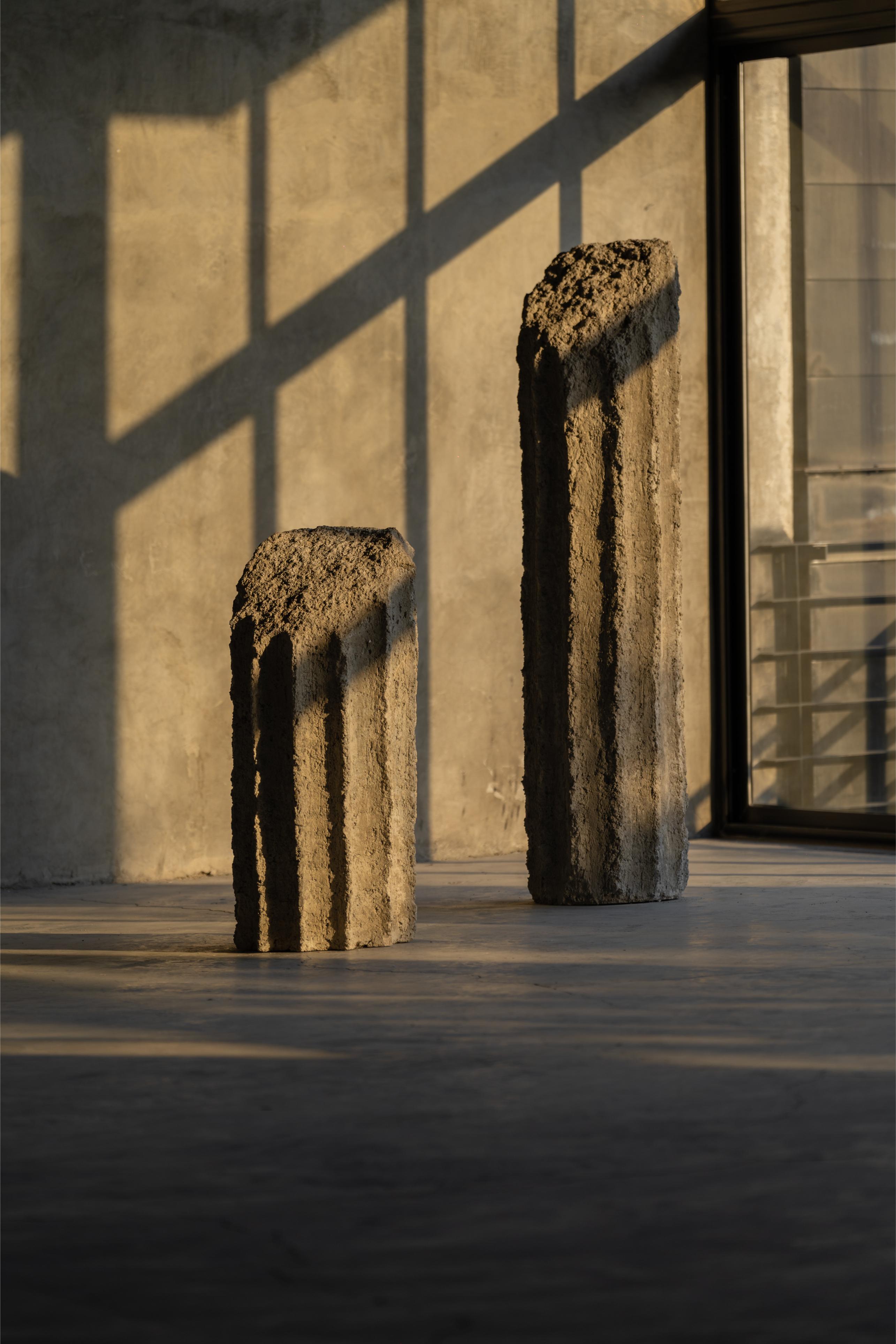 Pilares-Skulpturen von NUDA im Angebot 7