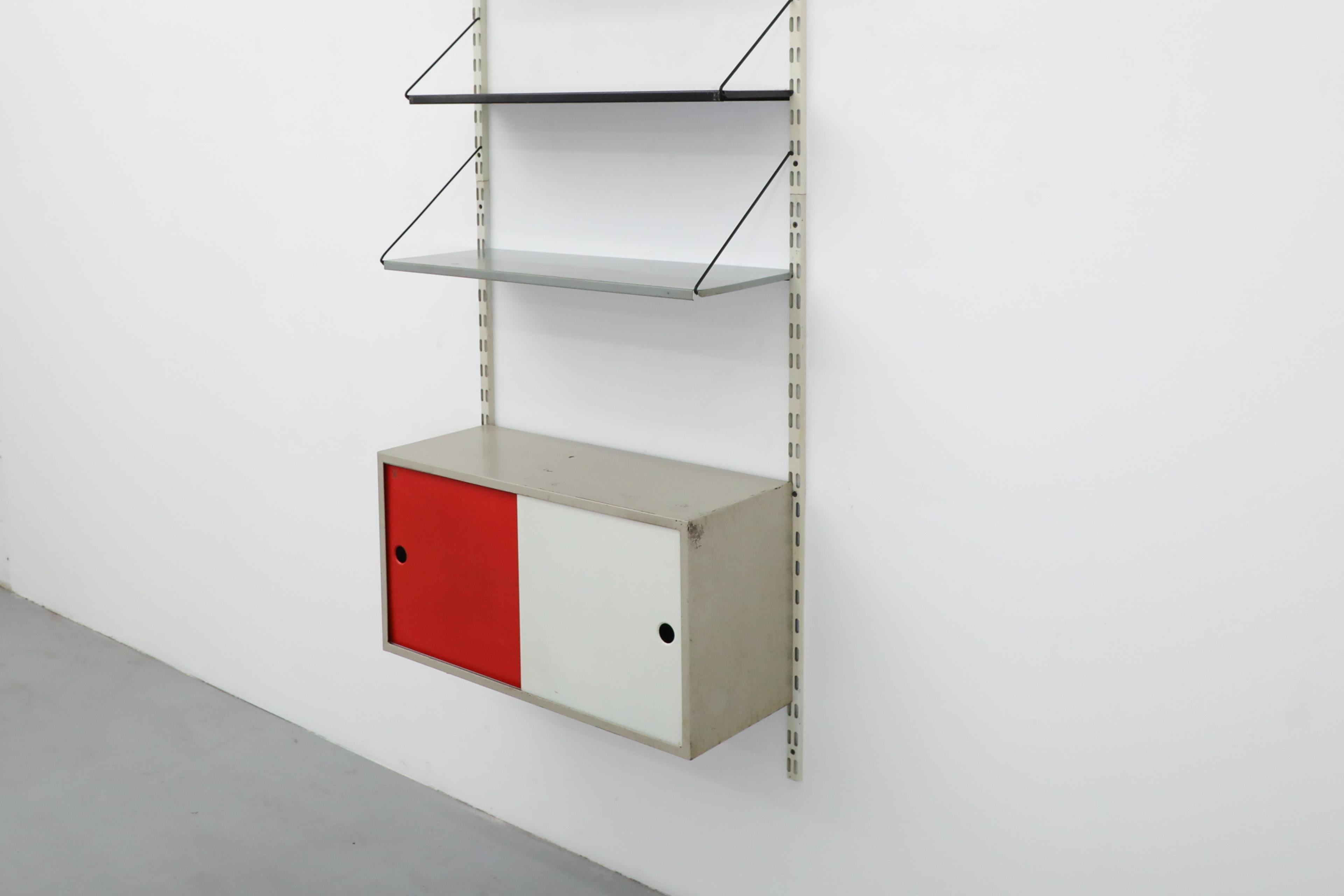 Enameled Pilastro Adjustable Metal Shelving Unit w/ Red and White Cabinet & Four Shelves For Sale