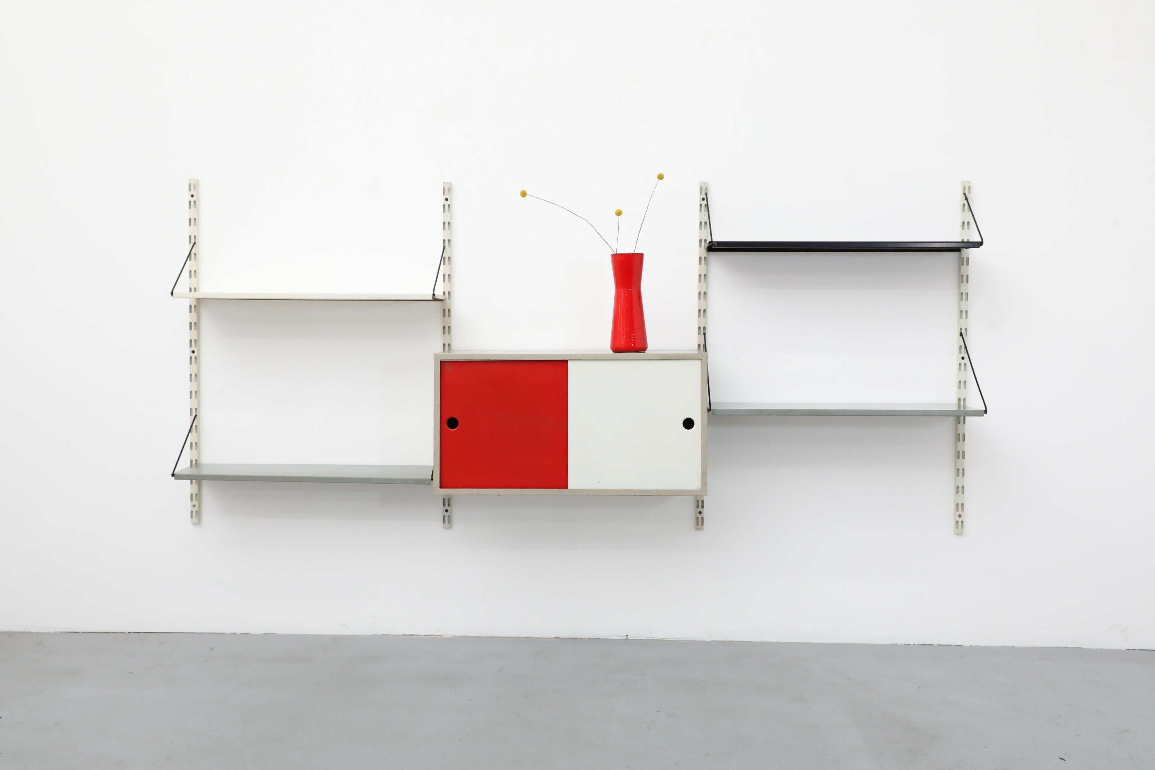 Pilastro Adjustable Metal Shelving Unit w/ Red and White Cabinet & Four Shelves In Good Condition For Sale In Los Angeles, CA