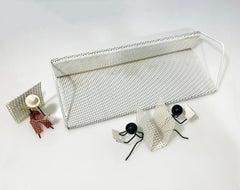 Bibliothèque Pilastro, extrémités de livres et porte-lettres, années 1960