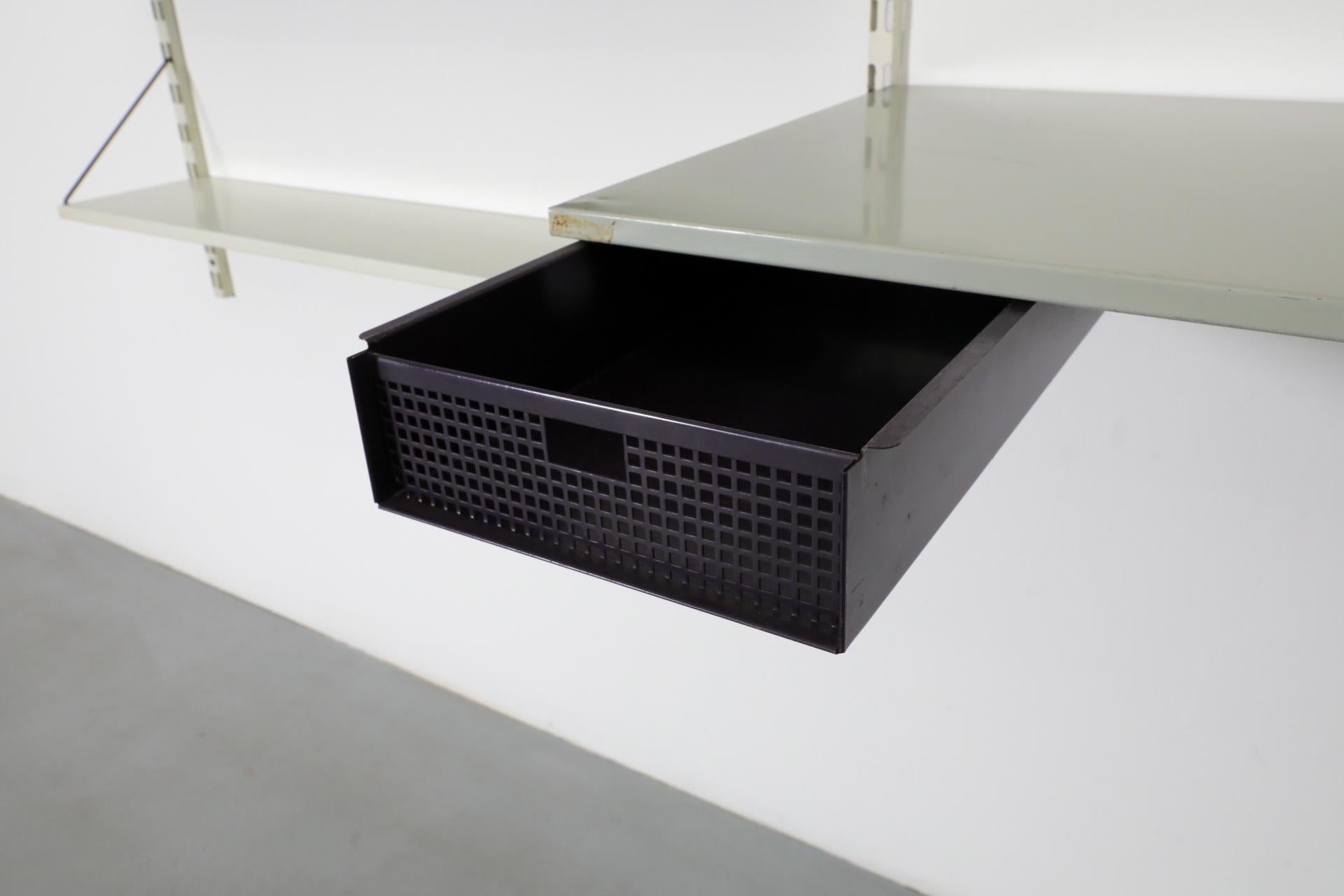 Estantería Pilastro Industrial de Metal de 2 cuerpos con Escritorio y Light en venta 4