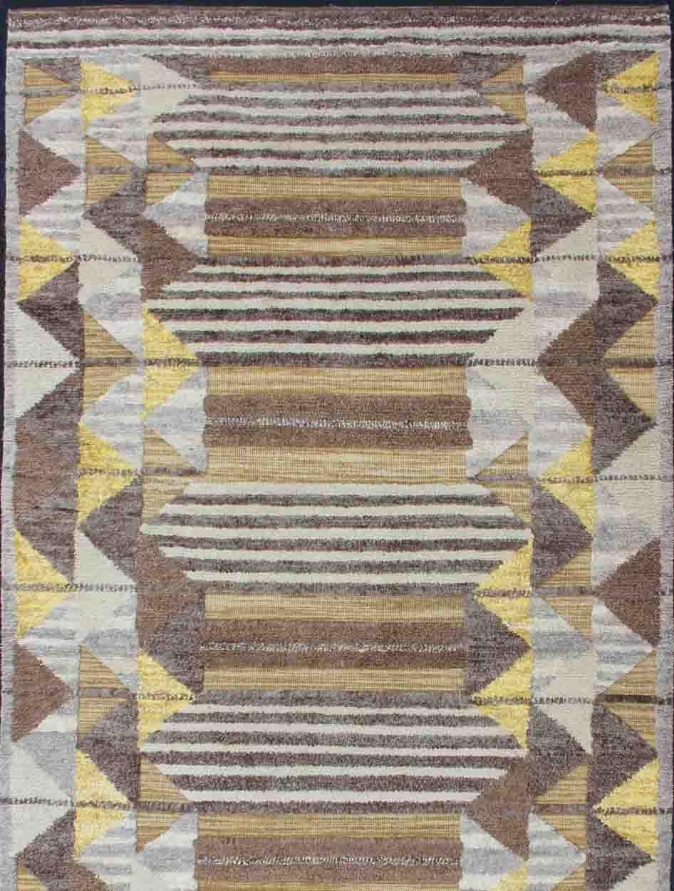 Contemporary Scandinavian design in piled and Hi-Low rug in tan, brown, gold, and creams, rug RJK-19649-AHM-A-2702, country of origin / type: Scandinavia / Scandinavian Modern

This Scandinavian Pile rug is inspired by the work of Swedish textile