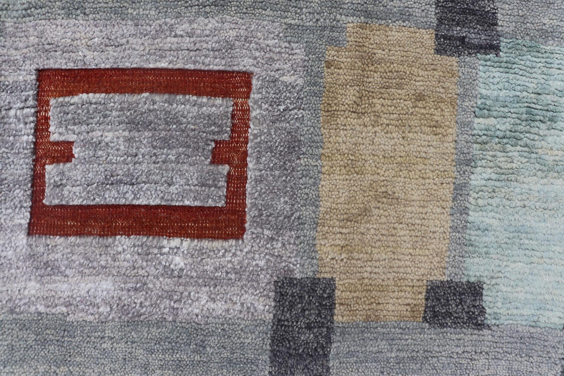 Lana Tappeto scandinavo in lana impilata con colori grigi, rossi e pastello 10'2 x 13'11 in vendita