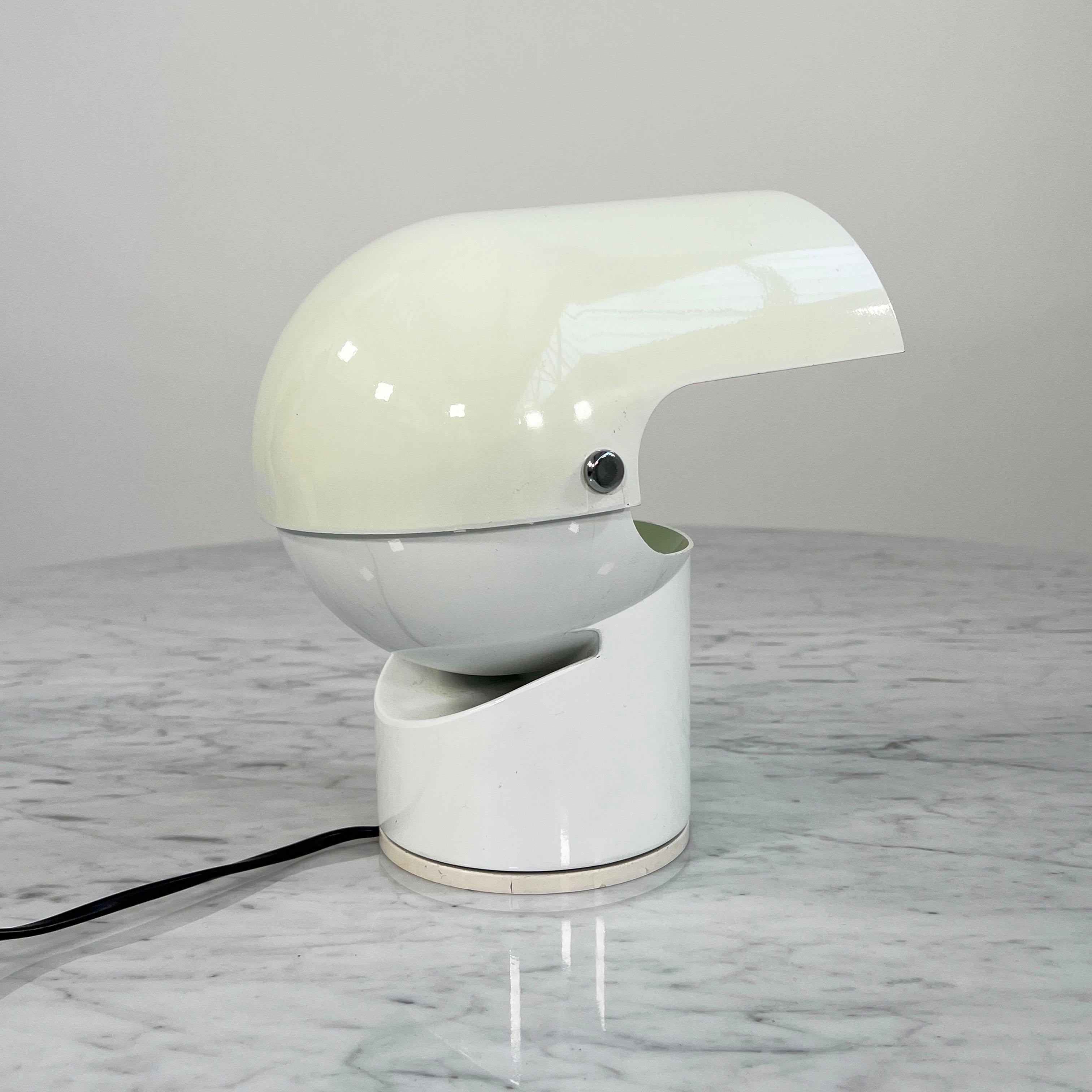 Pileino Table Lamp by Gae Aulenti for Artemide, 1970s In Good Condition In Ixelles, Bruxelles