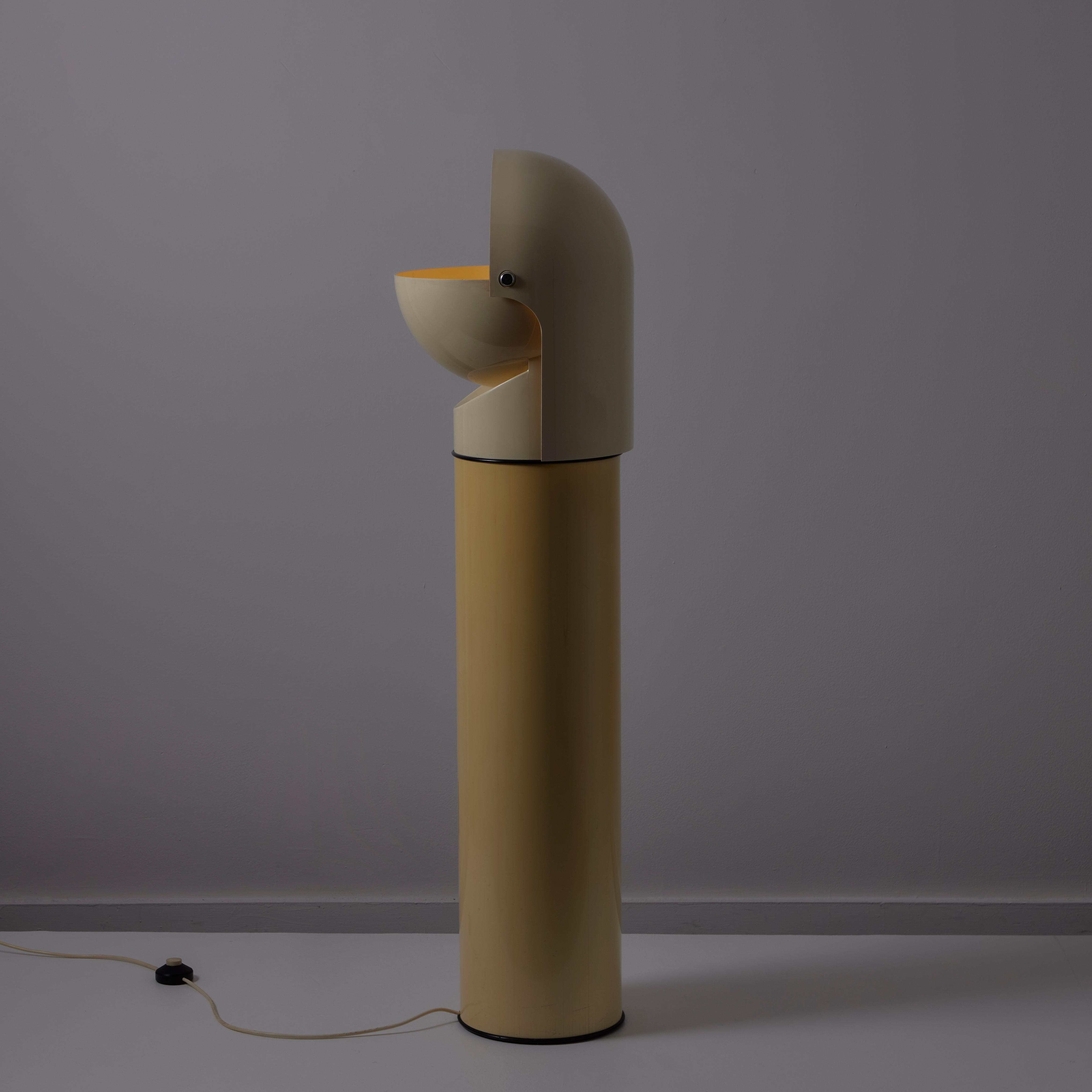 'Pileo' Floor Lamp by Gae Aulenti for Artemide In Good Condition For Sale In Los Angeles, CA