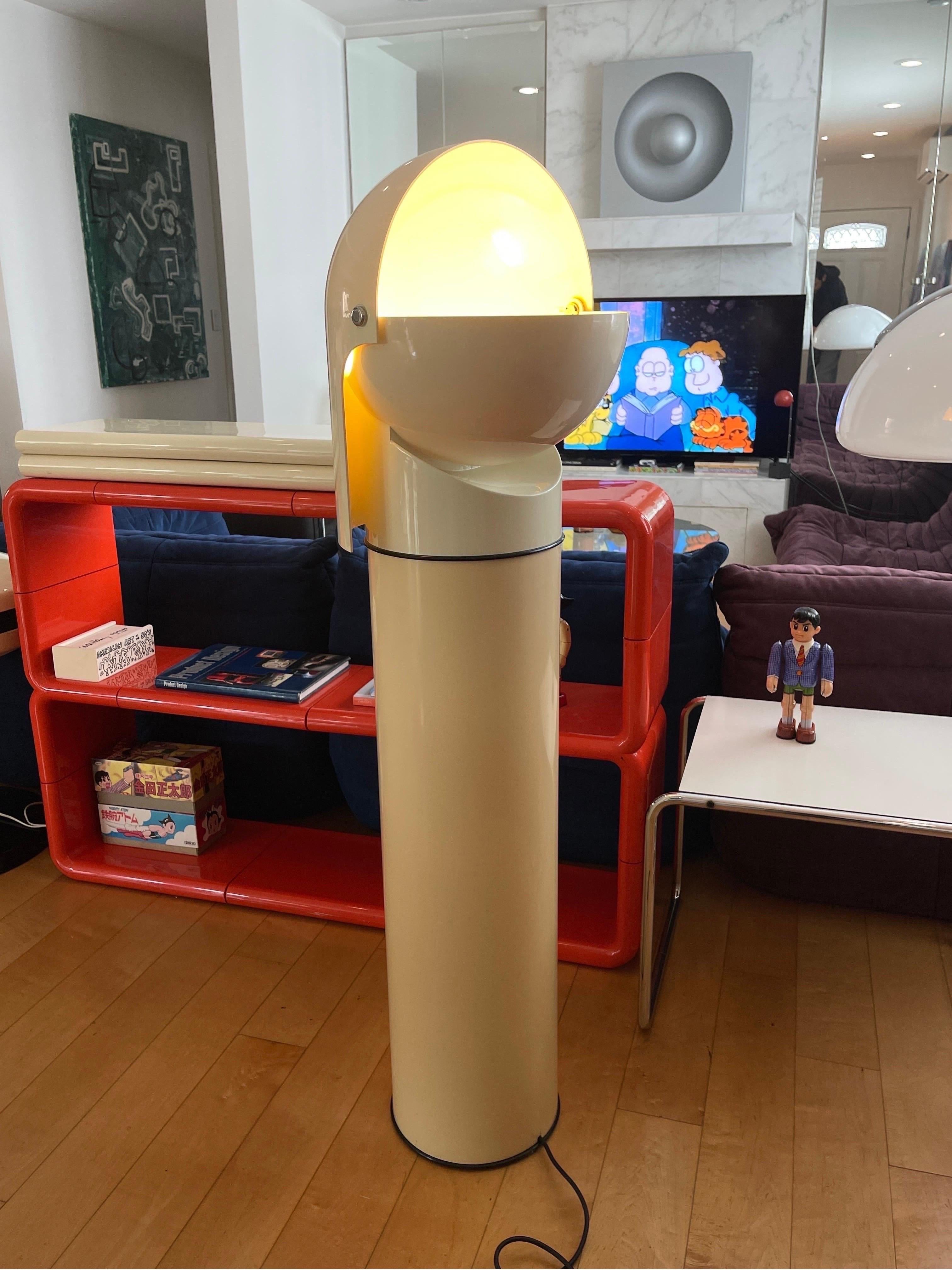 Italian Pileo Floor Lamp Designed by Gae Aulenti for Artemide, 1970's