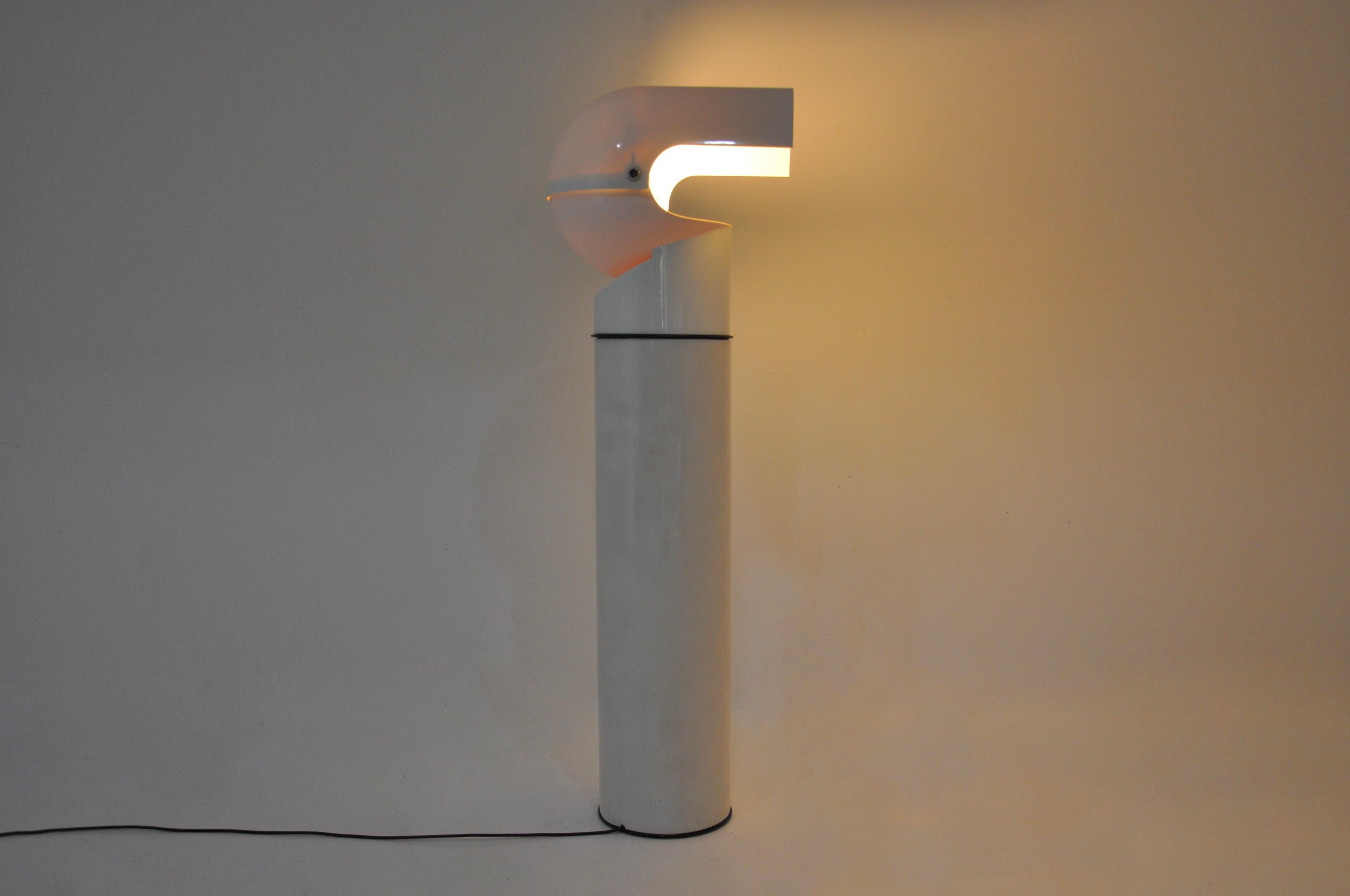Fin du 20e siècle Lampadaire Palilo Mezzo de Gae Aulenti pour Artemide, 1970 en vente