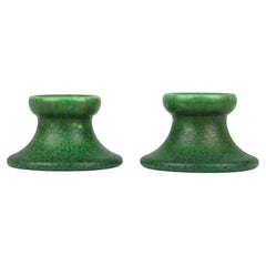Candelieri a coppia Pilkington Royal Lancastrian in stile Art Déco, smaltati in verde screziato