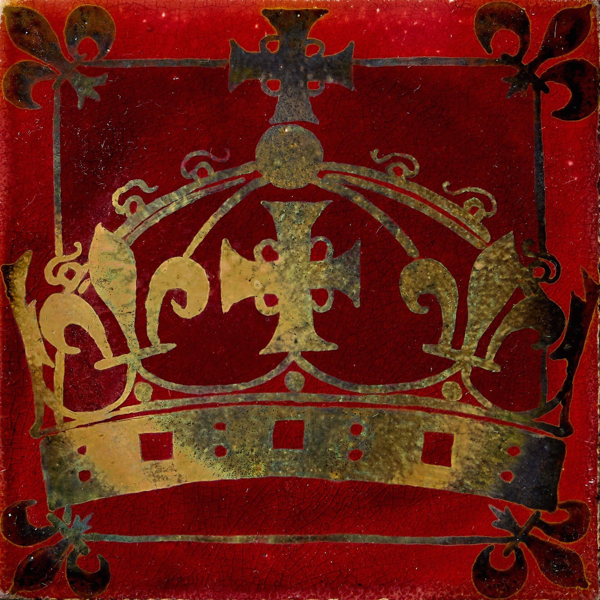 Edwardian Pilkington's 4-inch Heraldic Lustre Tile For Sale