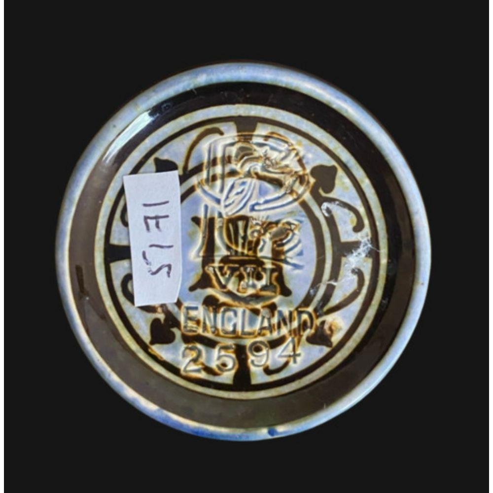 20th Century Pilkington's Lustre Pill Box Decorated with an Armorial Shield, 1907 For Sale