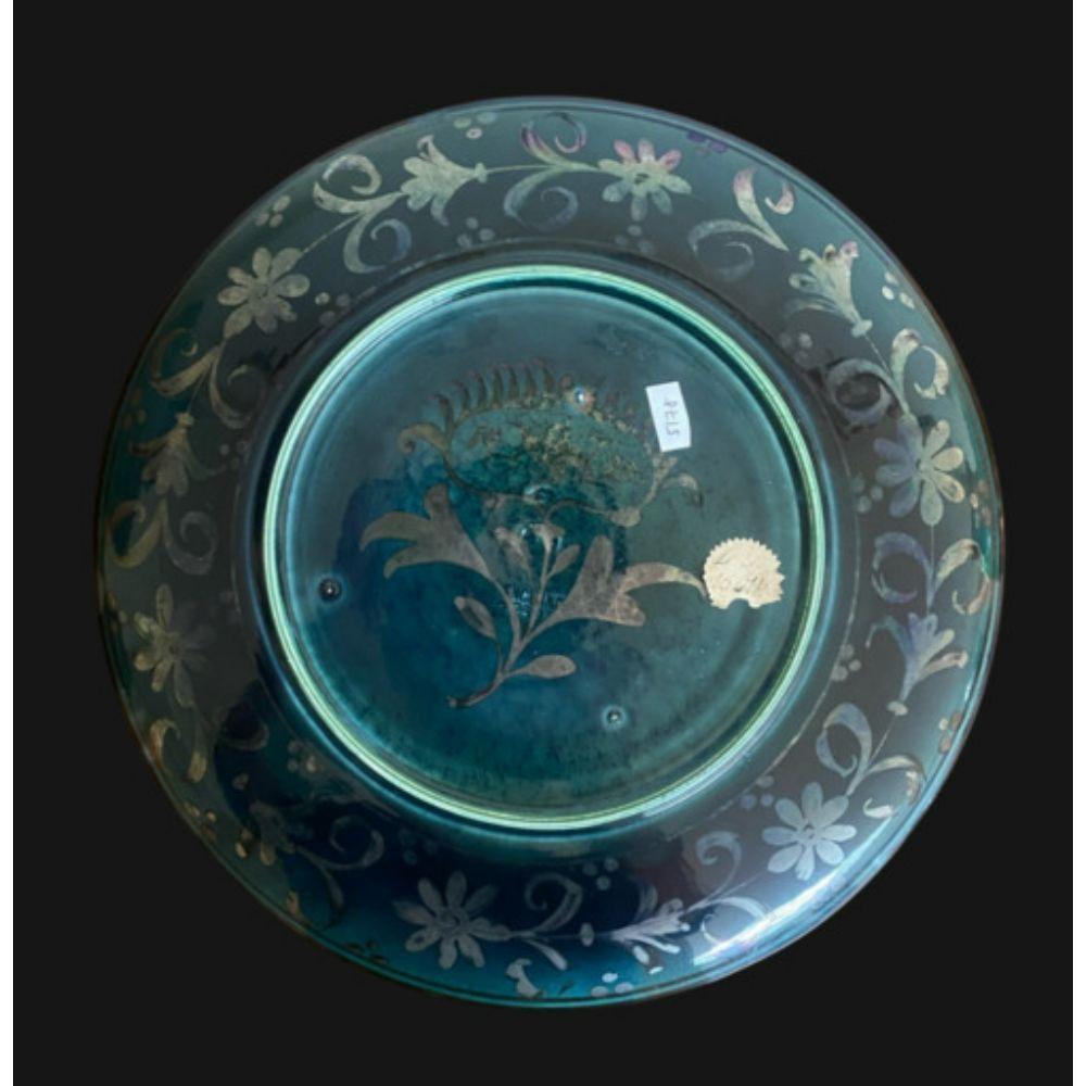 Pilkington's Lustre Plate Decorated with Birds with a Border of Hearts, 1920 In Good Condition For Sale In Chipping Campden, GB