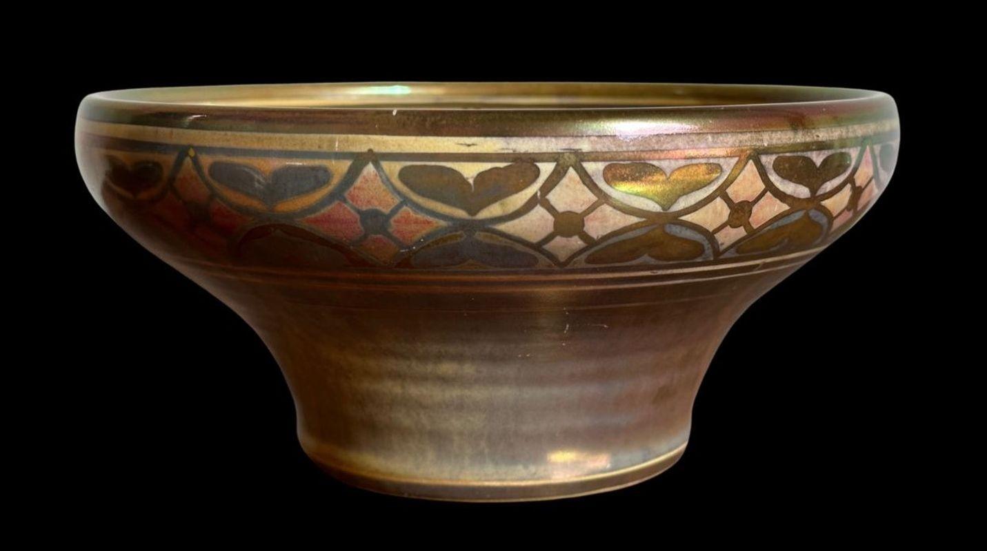 Pilkington's Royal Lancastrian Lustre Bowl In Good Condition For Sale In Chipping Campden, GB