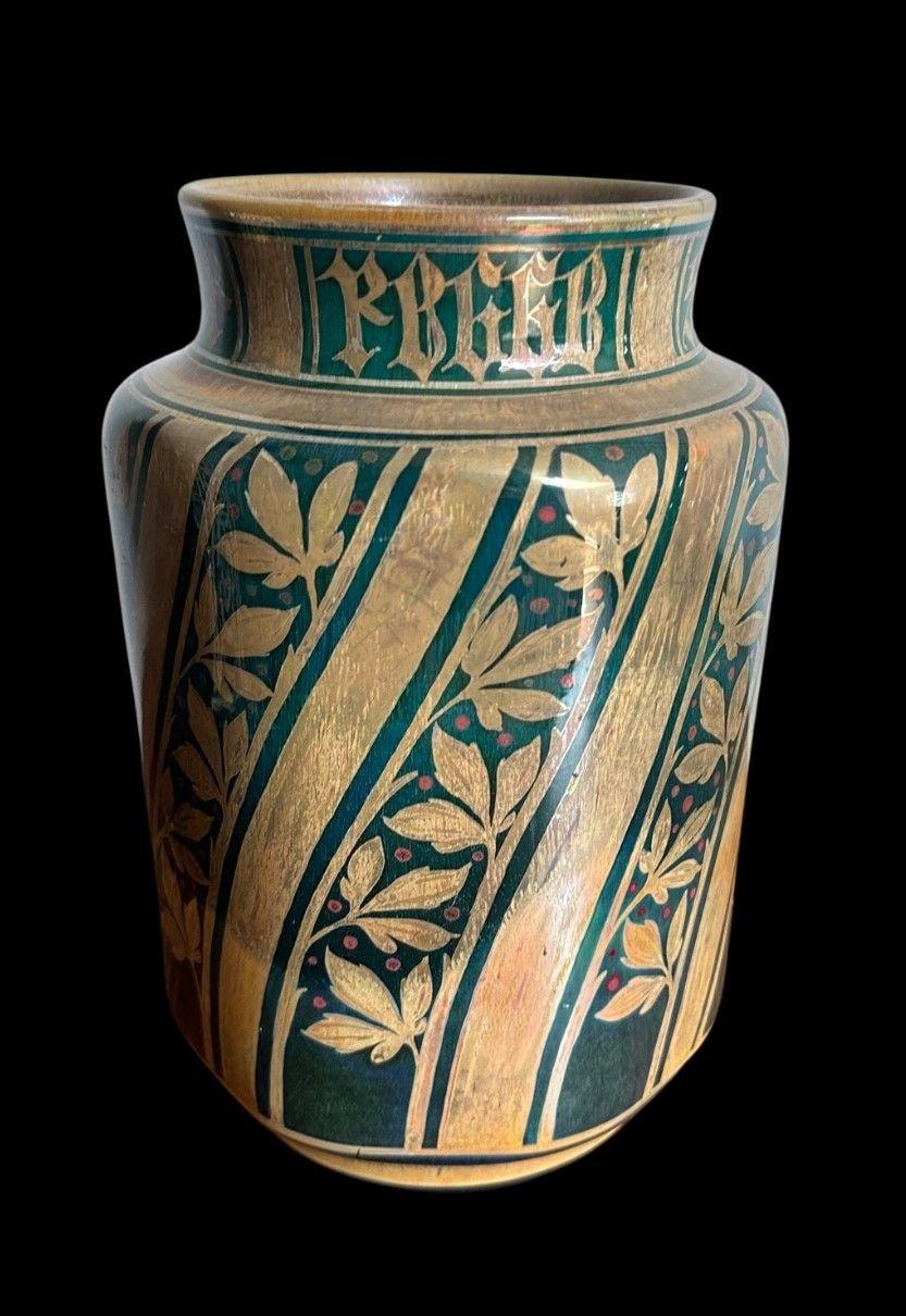 Early 20th Century Pilkington's Royal Lancastrian Vase