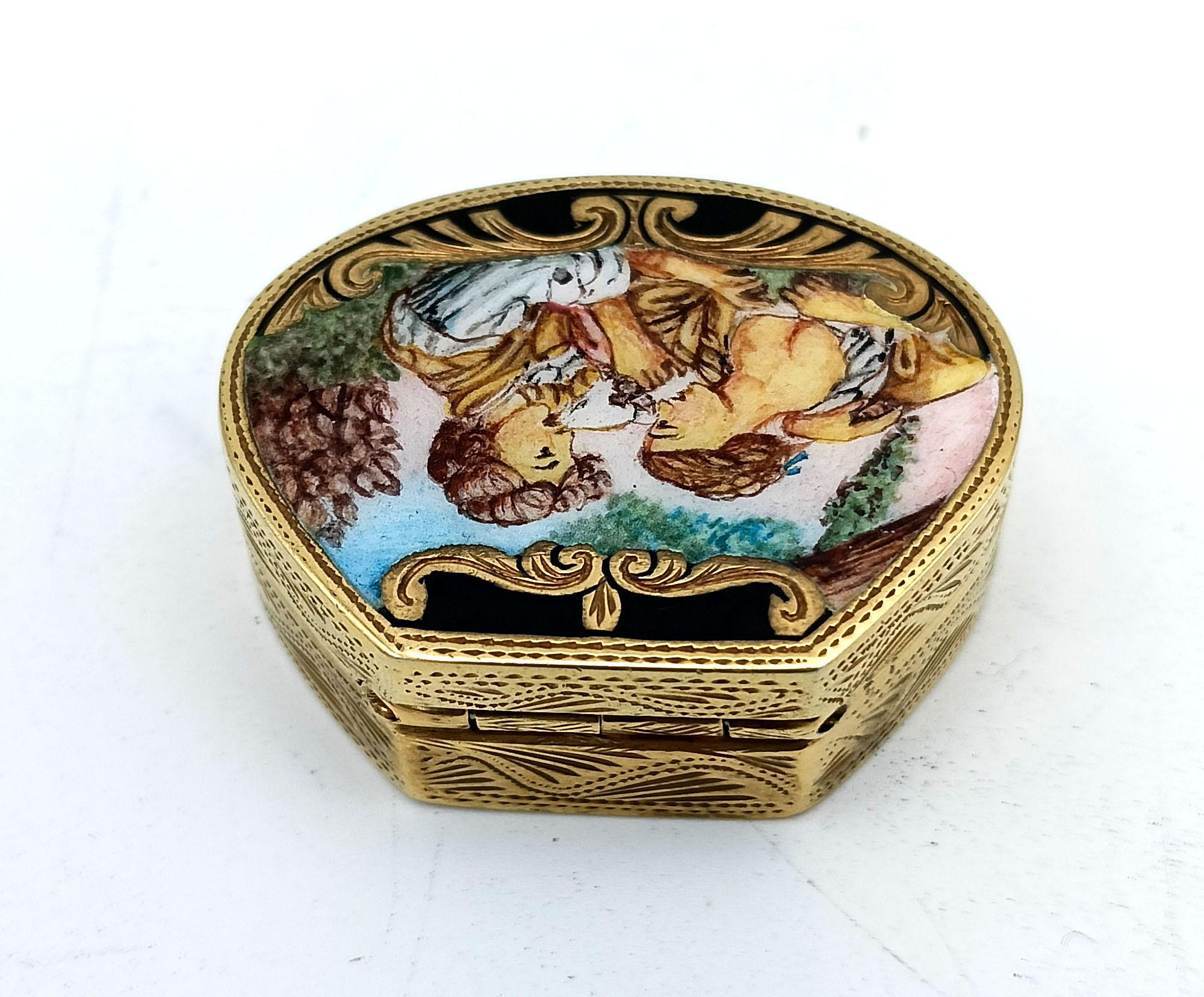 Fine XX secolo Portapillole stile Impero in argento Sterling dipinto a mano con incisioni a mano di pregio Salimbeni in vendita