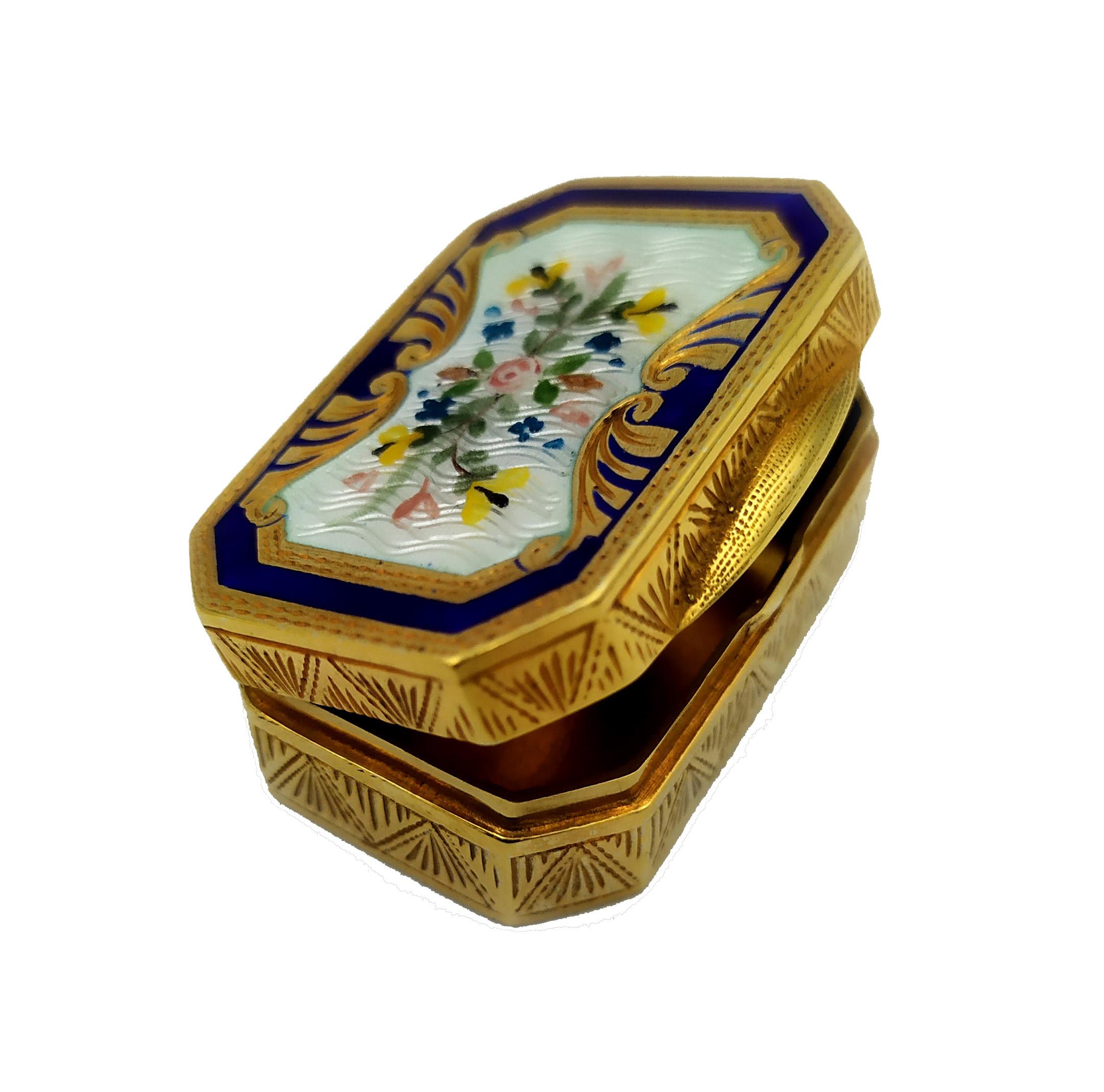 Pill Box Floral miniature and  fine hand-engravings Art Nouveau style Salimbeni In Excellent Condition For Sale In Firenze, FI
