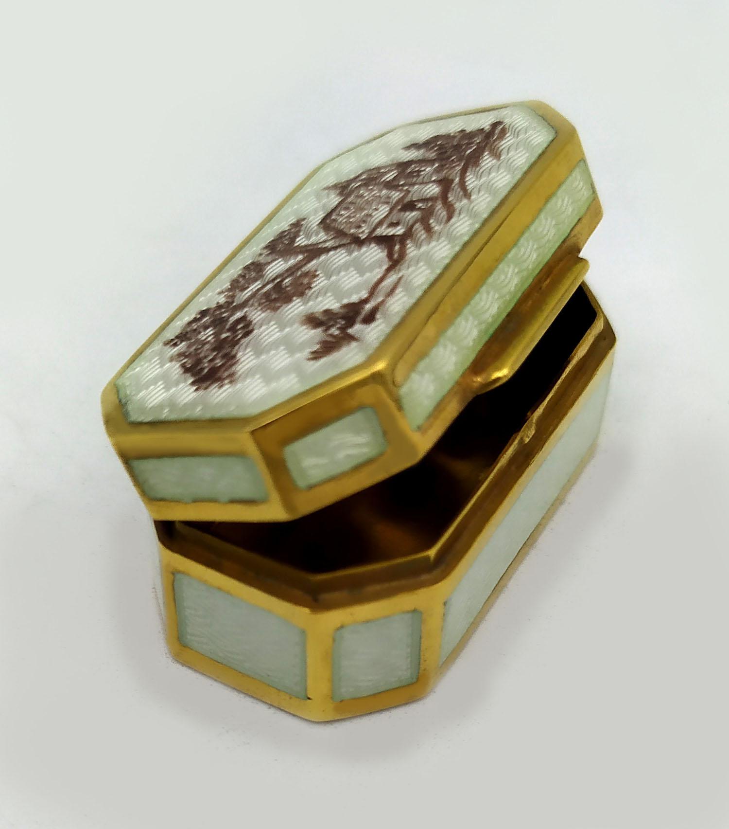 Gold Plate Pill Box monochrome hand-painted miniature Sterling Silver Salimbeni  For Sale