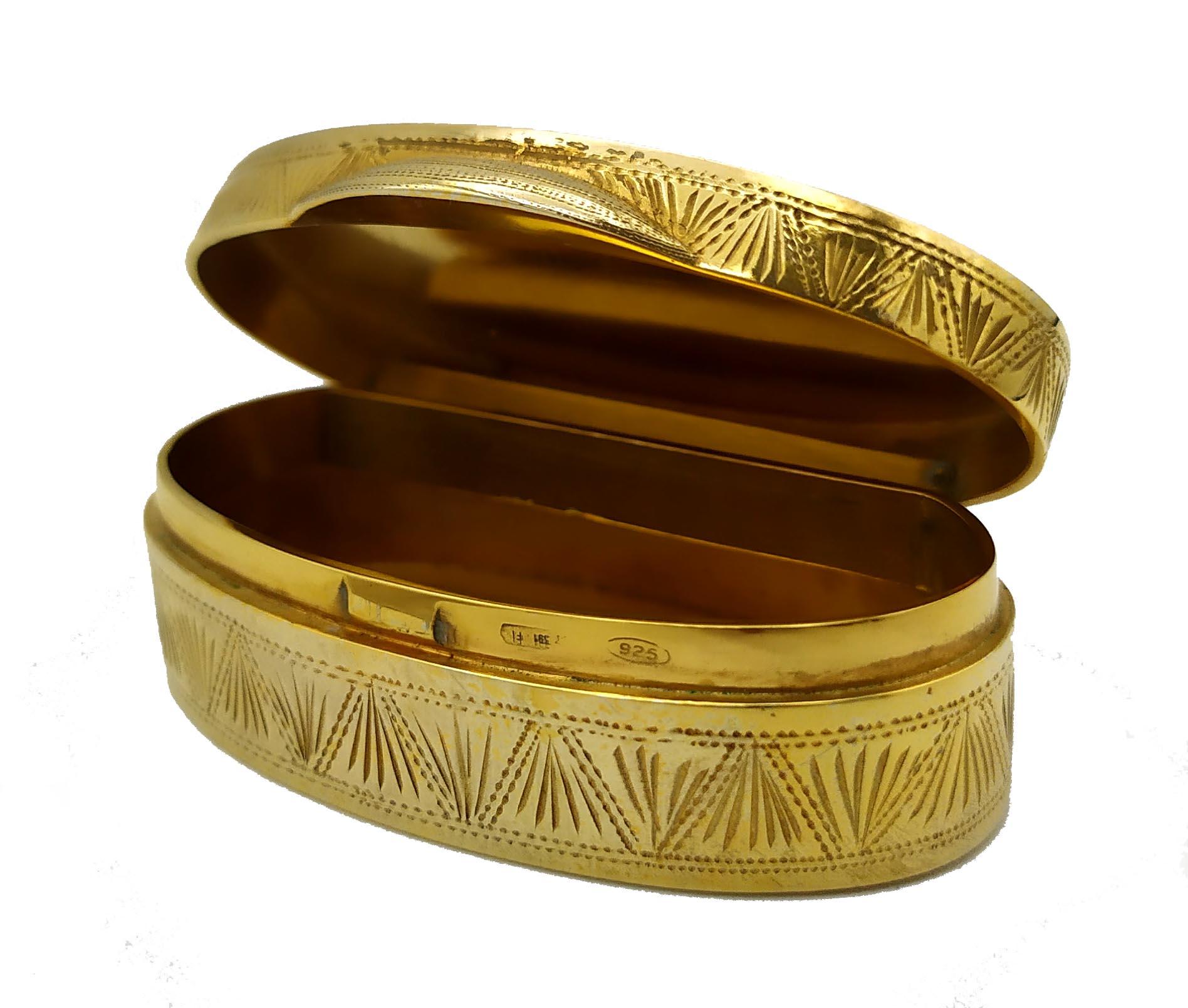 Pastillero Plata Esmalte pintado a mano estilo Art Nouveau miniatura floral en Excelente estado para la venta en Firenze, FI