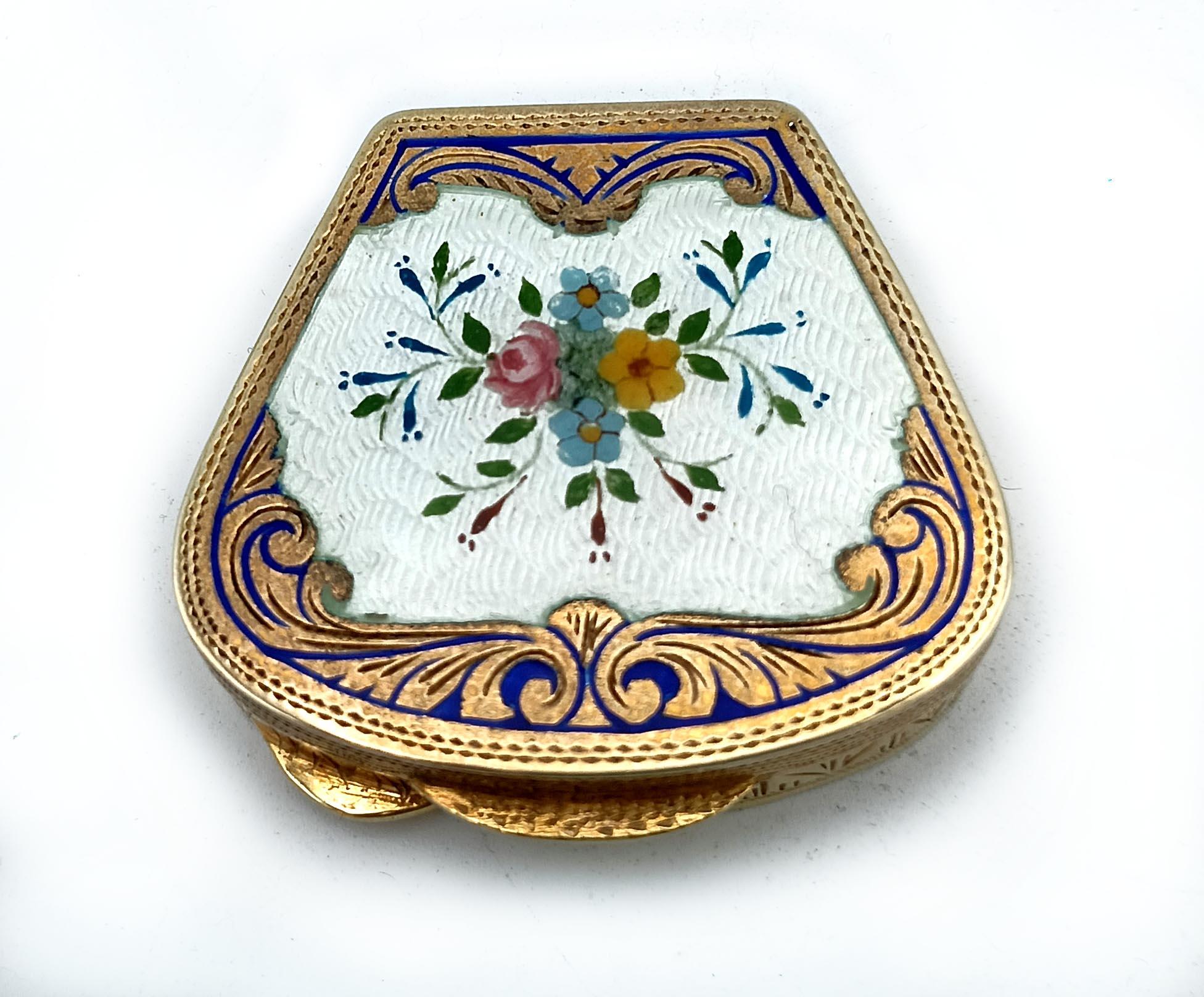 Placcato oro Portapillole in argento Sterling Art Nouveau con miniatura floreale Salimbeni in vendita