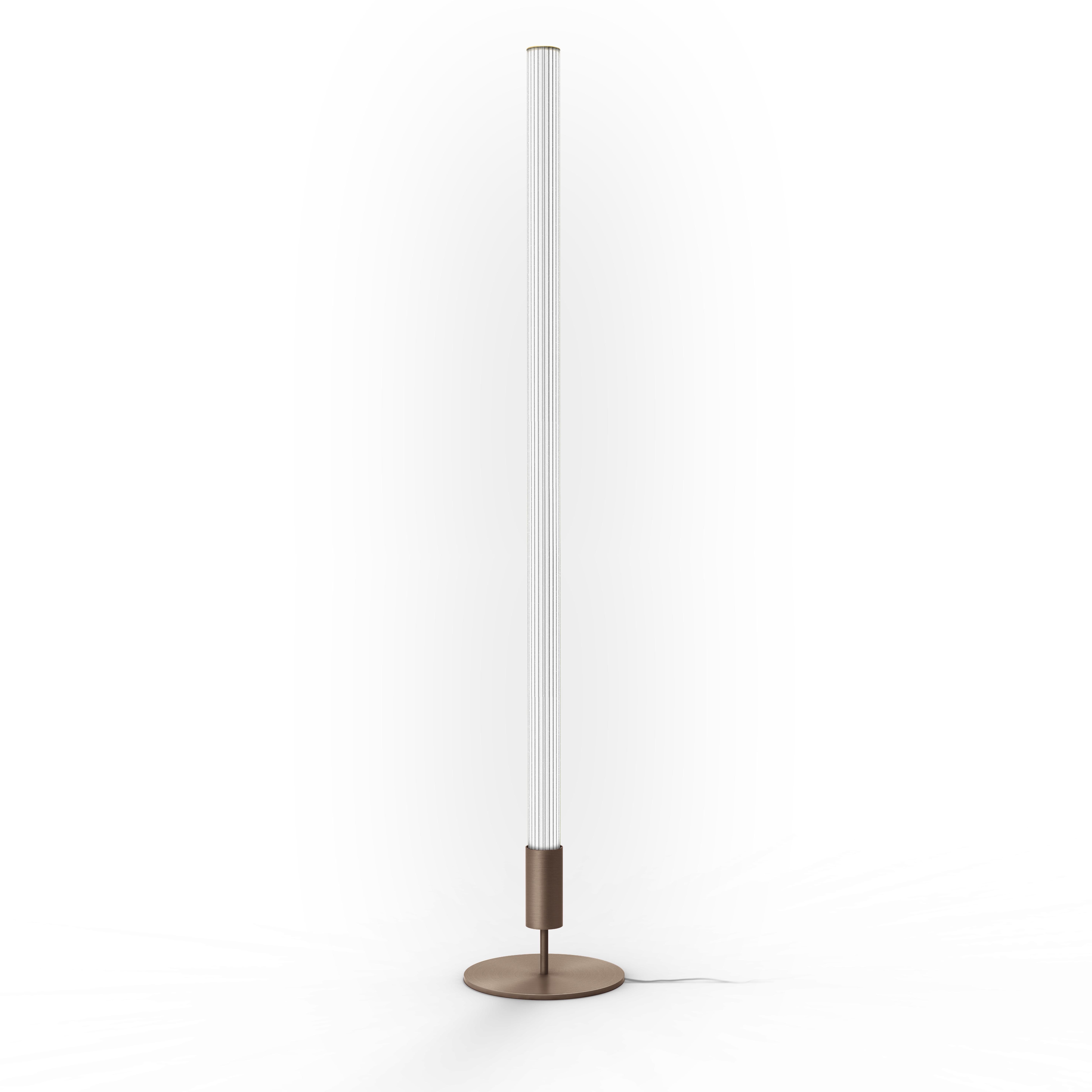 Pilar 170 Aluminio Champagne Lámpara de pie contemporánea by JSPR Siglo XXI y contemporáneo en venta