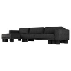 PILLAR SECTIONAL - Design moderno in bouclè nero