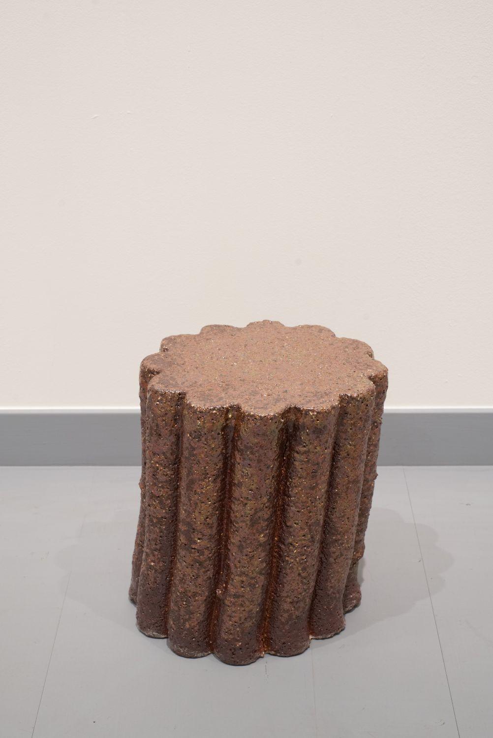 Pillar stool - Brown - Short by Milan Pekar
Dimensions: D 22 x H 30, 35, 28 cm
Materials: Glaze, Clay

Hand-crafted in the Czech Republic

Also Available: different colors, heights and patterns

Established own studio August 2009 – Focus