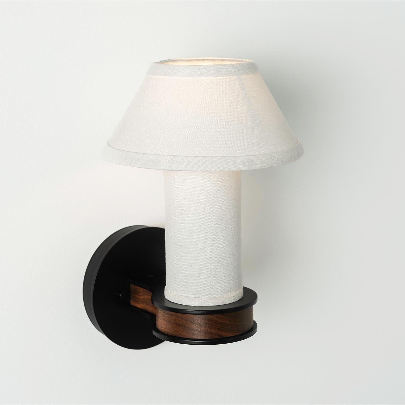 Pillaret Rise Sconce by Studio DUNN In New Condition For Sale In Rumford, RI