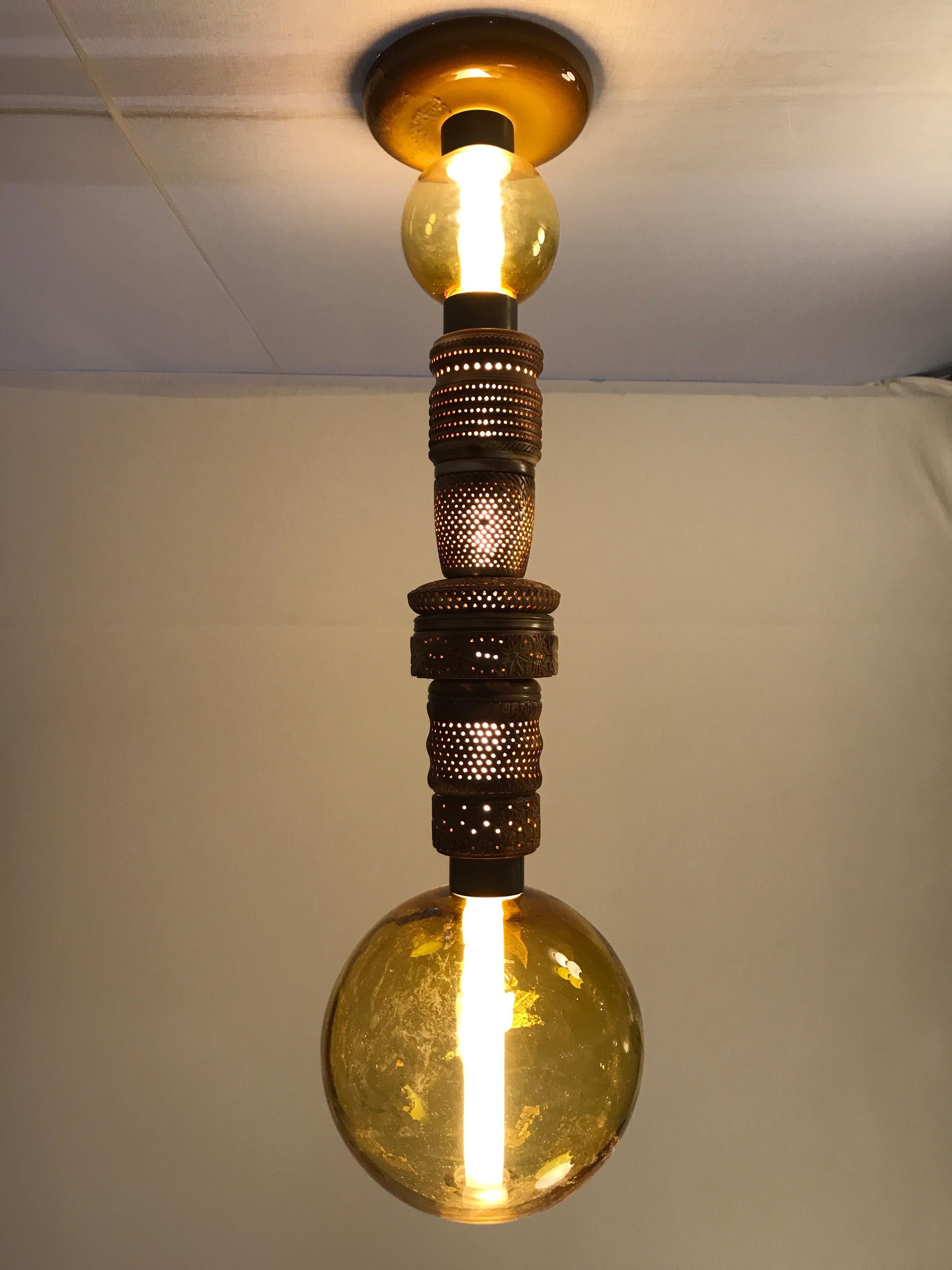 Pillars of Meerschaum, Amber Treasure Lamp in Meerschaum by Feyza Kemahlioglu In New Condition For Sale In Philadelphia, PA